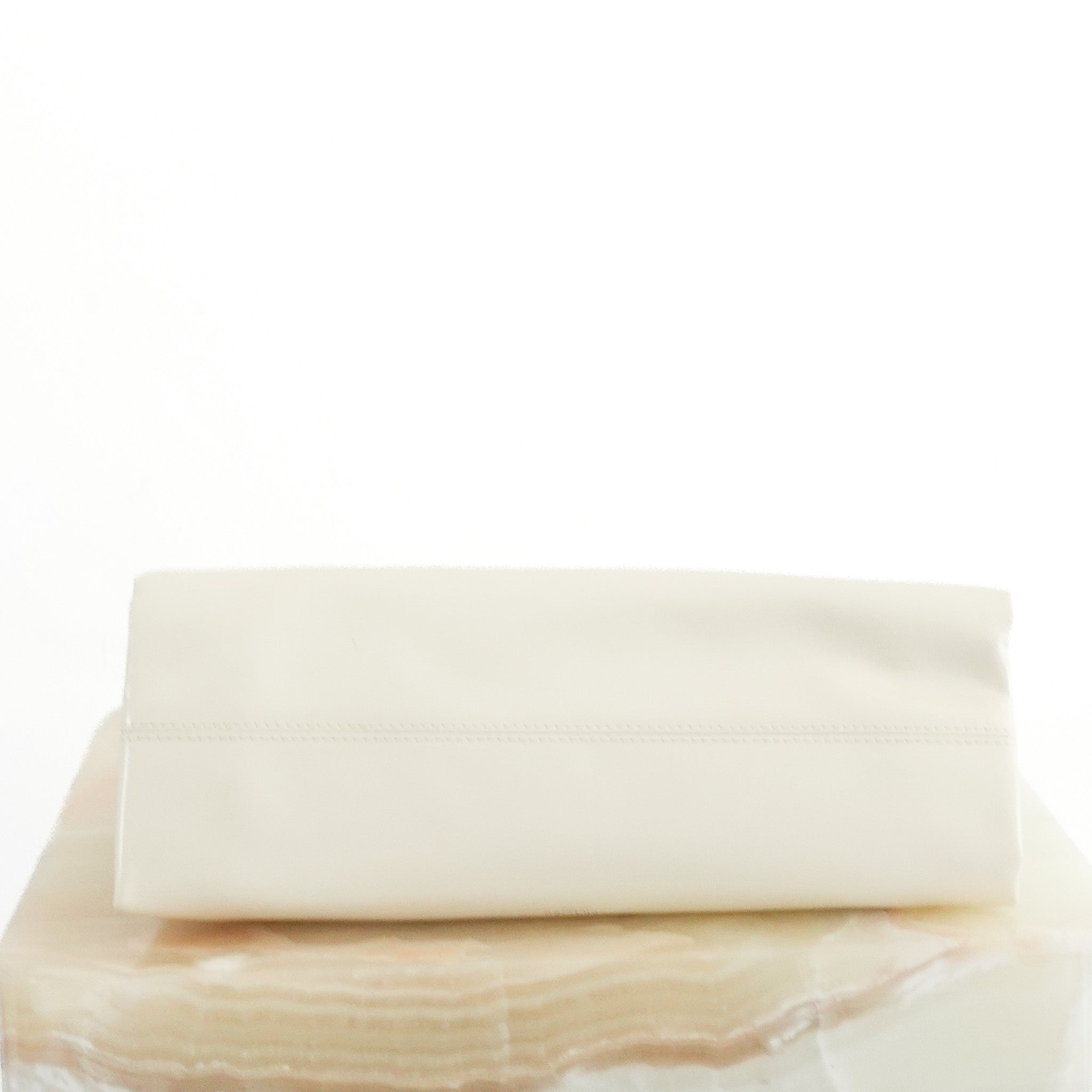 Verafied Éclair Bag in Ivory (RRP £370) | Authentic Preloved - Reloved Again