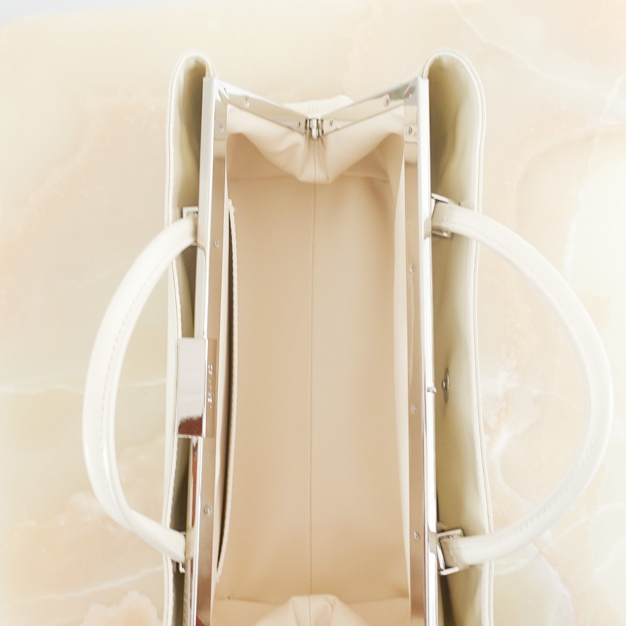 Verafied Éclair Bag in Ivory (RRP £370) | Authentic Preloved - Reloved Again