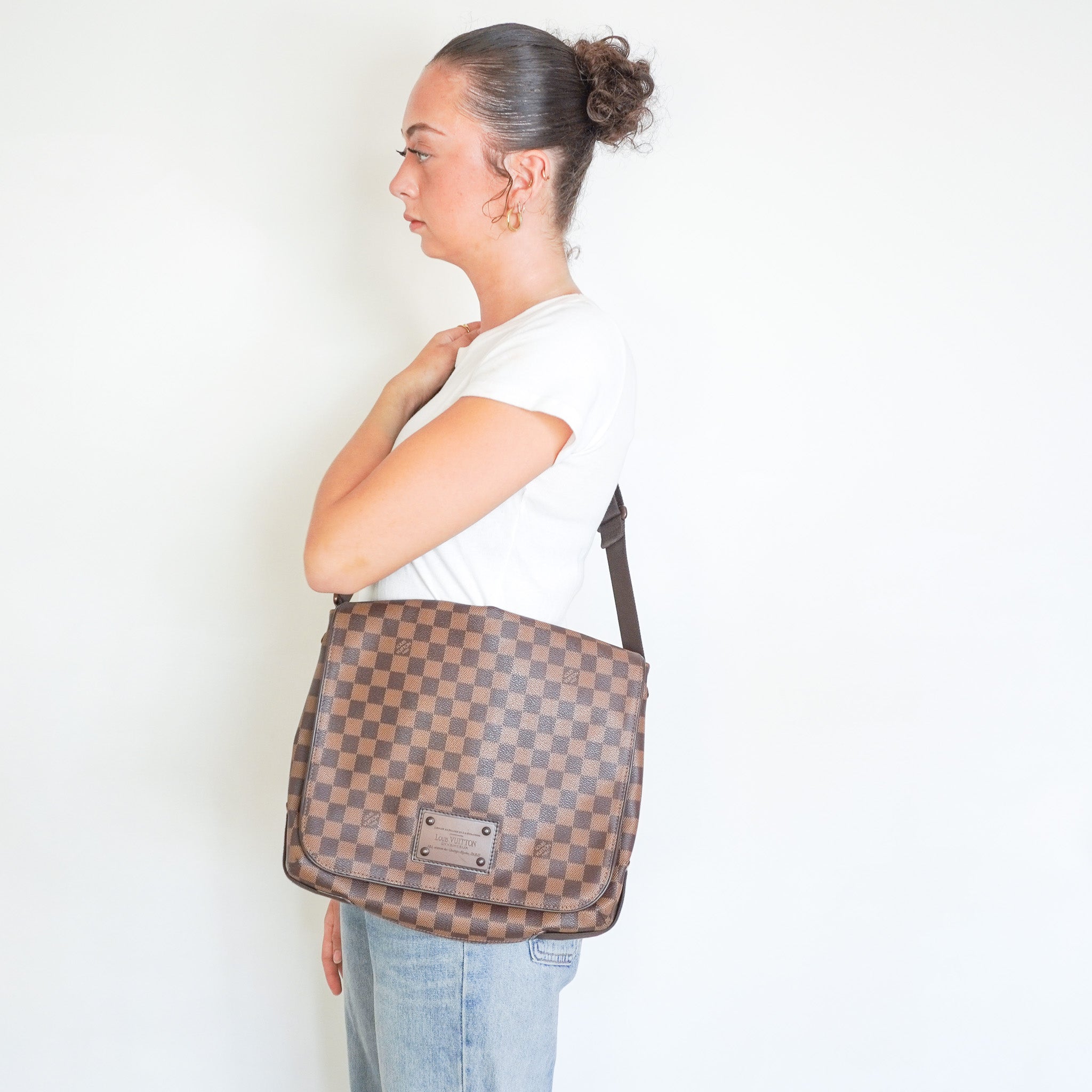 Louis Vuitton Brown MM Damier Ebene Brooklyn Messenger Bag (RRP £1000) | Authentic Preloved - Reloved Again