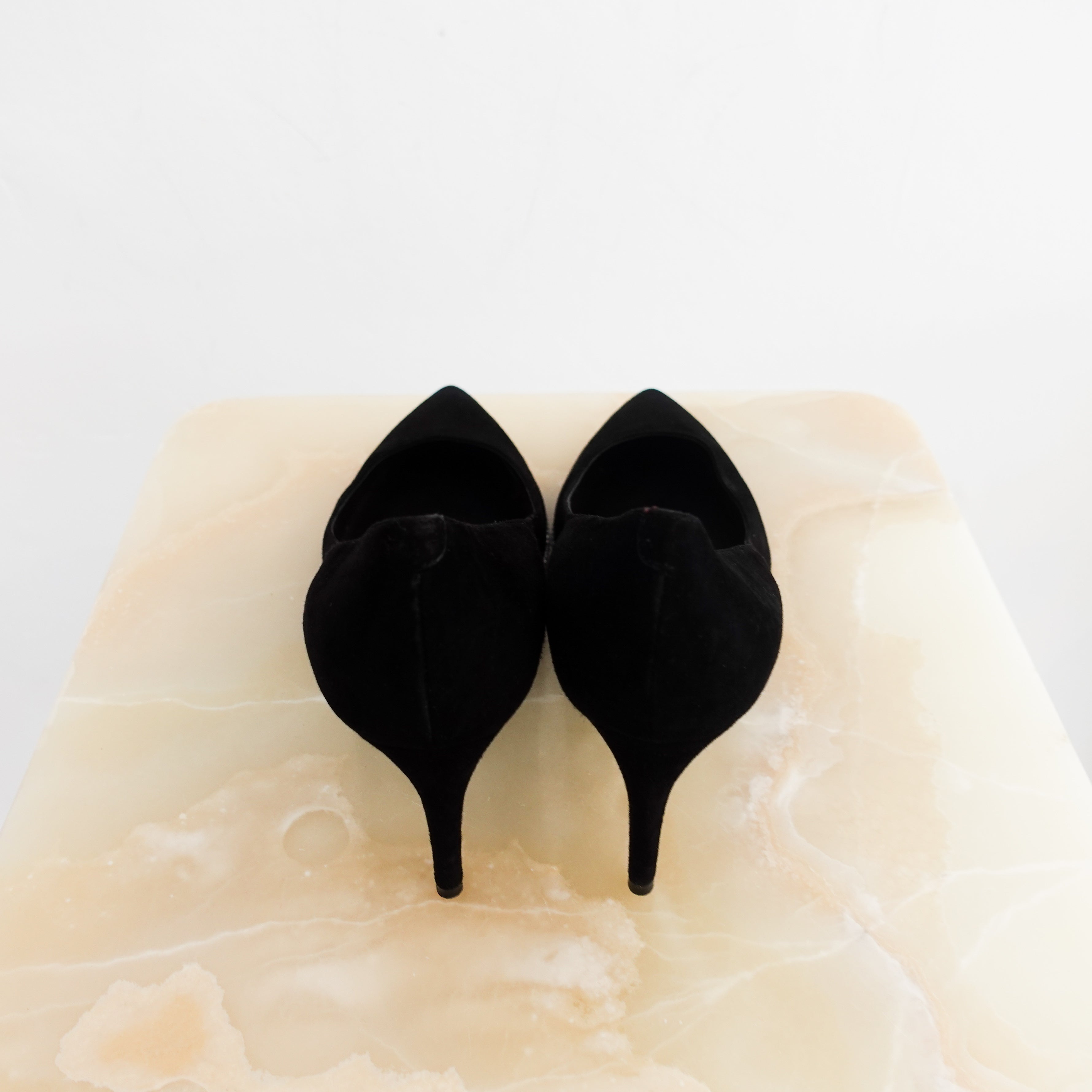 Rene Caovilla Black Velvet Pearl Lined Heeled Pumps RRP £1200 | Authentic Preloved