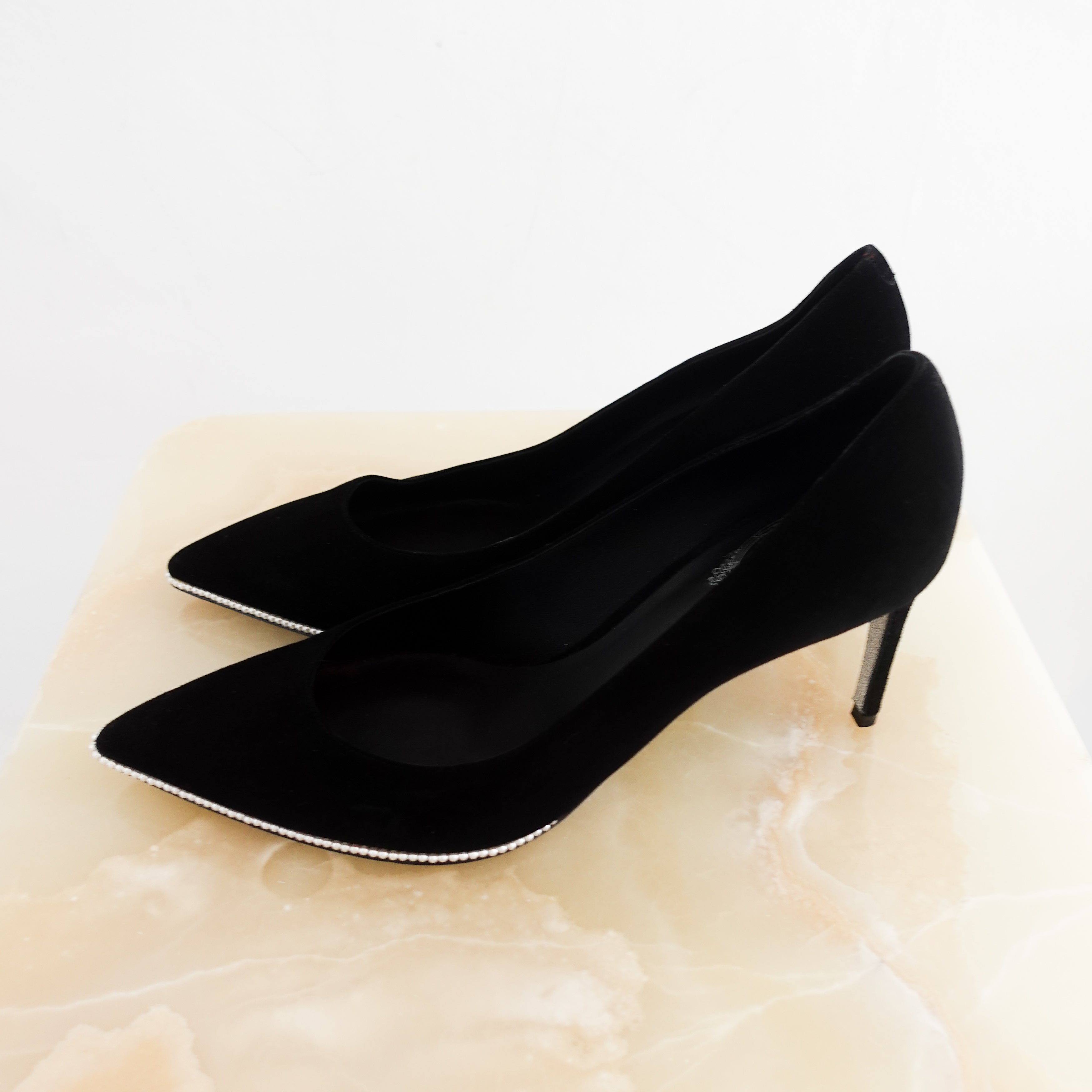 Rene Caovilla Black Velvet Pearl Lined Heeled Pumps RRP £1200 | Authentic Preloved
