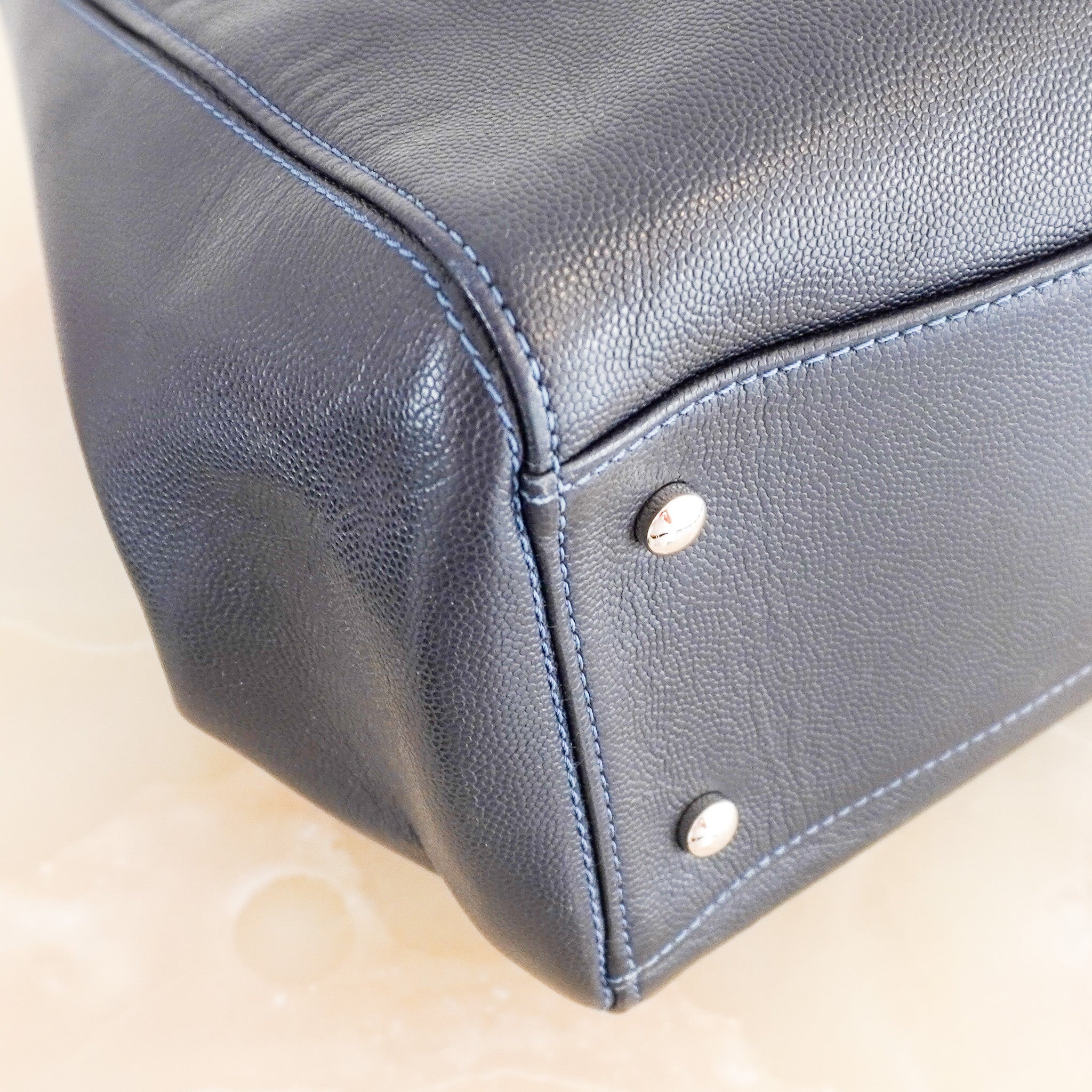 Chanel Medium Executive Cerf Tote Bag in Navy RRP £3,380 | Authentic Preloved