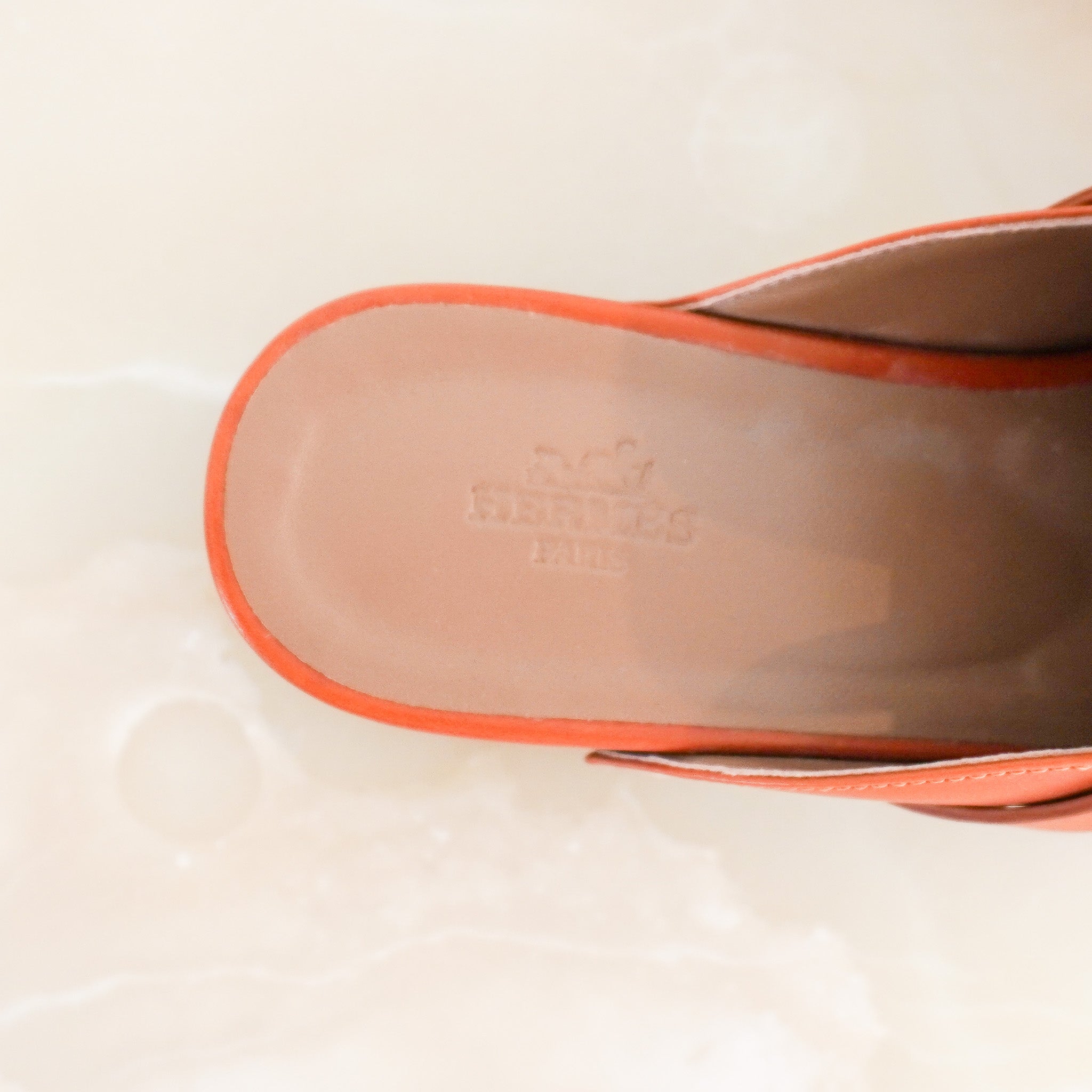 Hermès Carlotta Mules in Natural Heritage Calfskin (RRP £1265) | Authentic Preloved