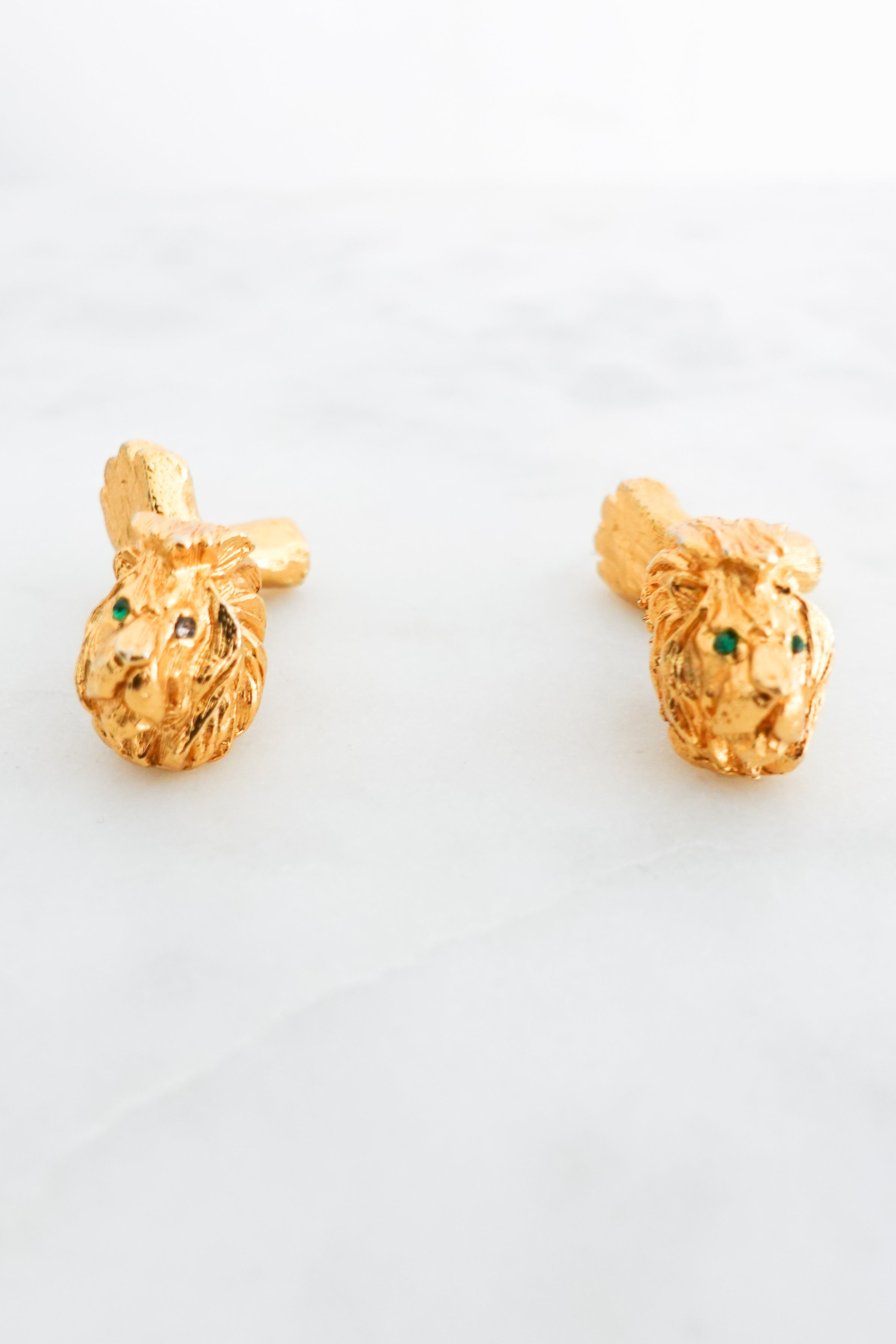 Iconic lion head cufflinks