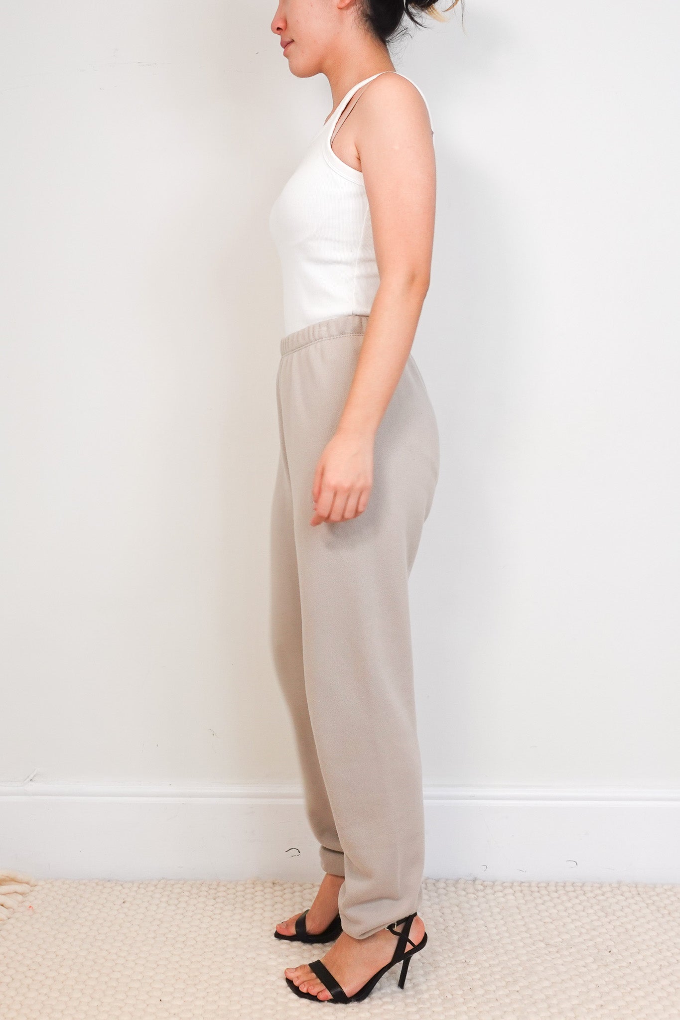 NEW Éterne Beige Cotton Sweatpants RRP £250 | Authentic Preloved - Reloved Again