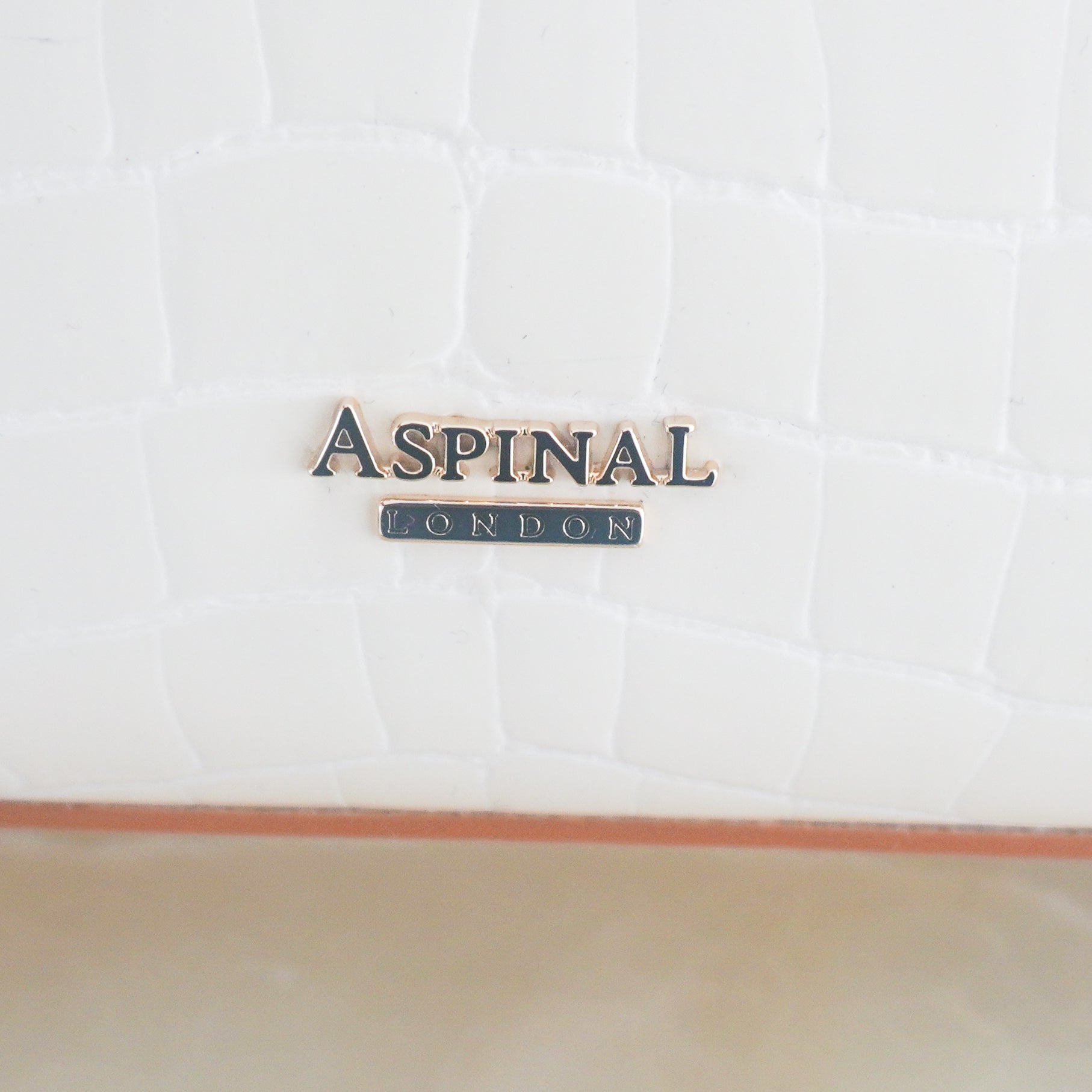 NEW Aspinal of London White Mayfair Croc Crossbody Bag (RRP £695) | Authentic Preloved