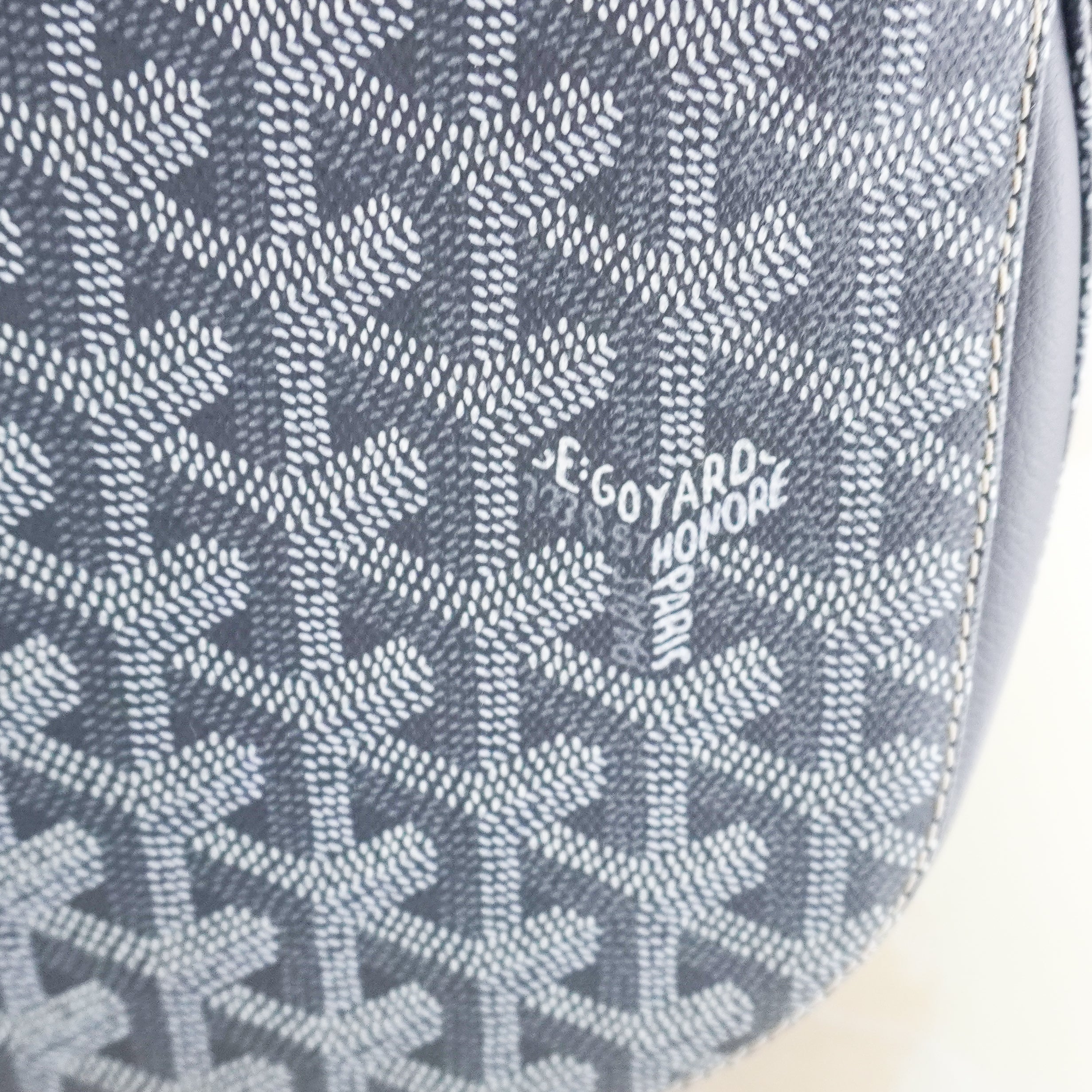 NEW Goyard 233 PM Bag in Grey Goyardine and Taurillon Leather (RRP £2500) | Authentic Preloved