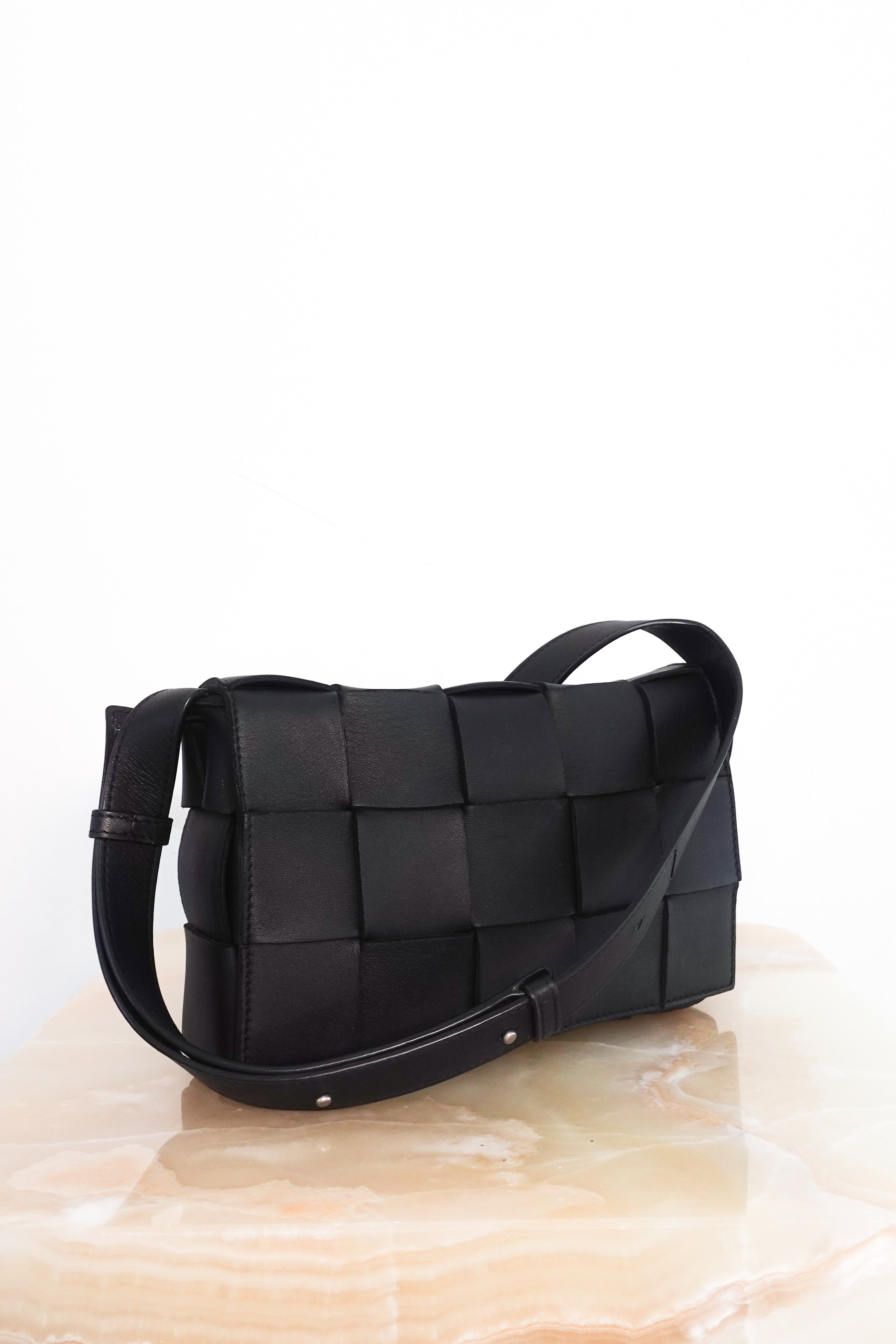 Medium Cassette leather crossbody bag RRP £2000