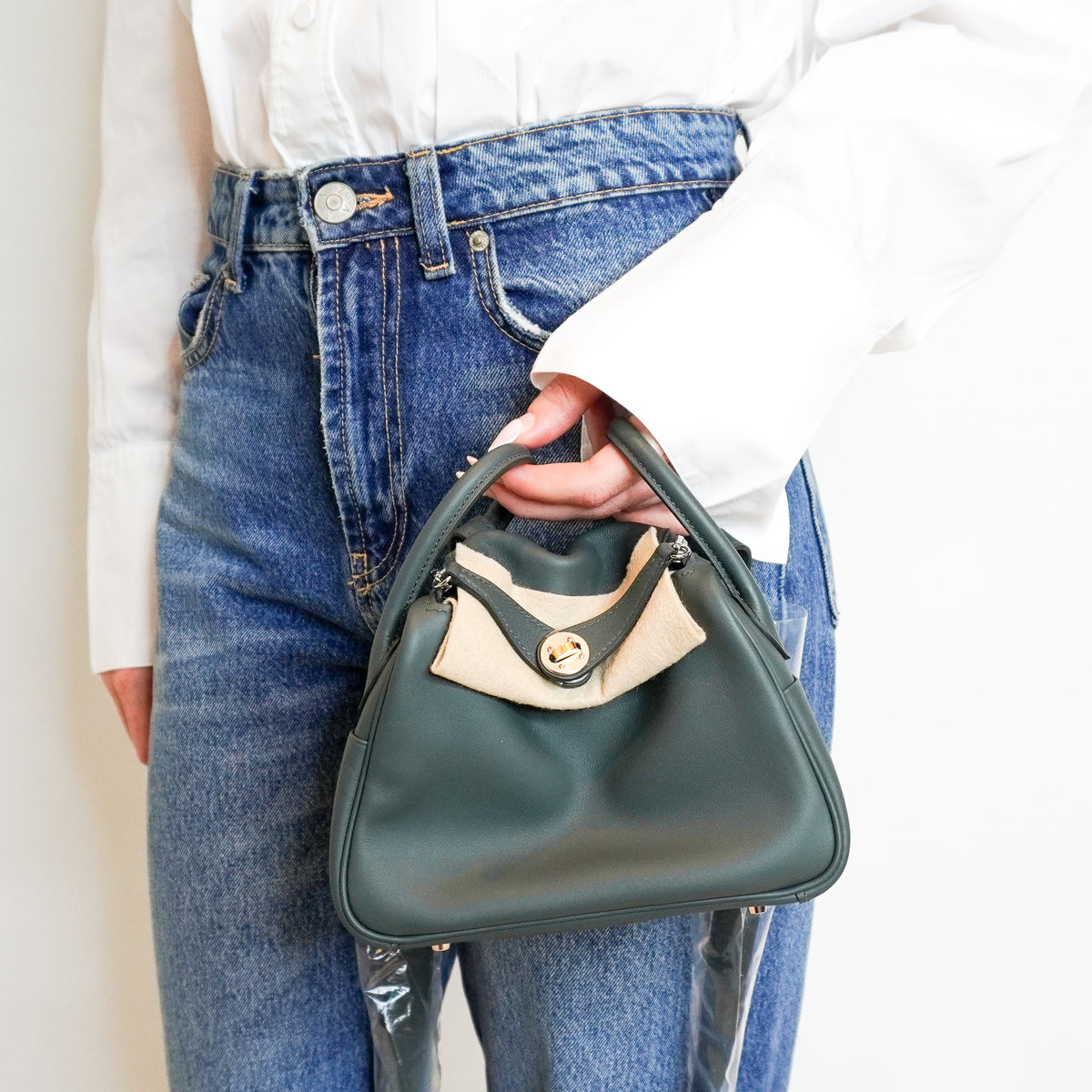 NEW Hermès Mini Lindy Bag in Vert Foncé Leather with Mixed Metal Hardware | Authentic Preloved - Reloved Again