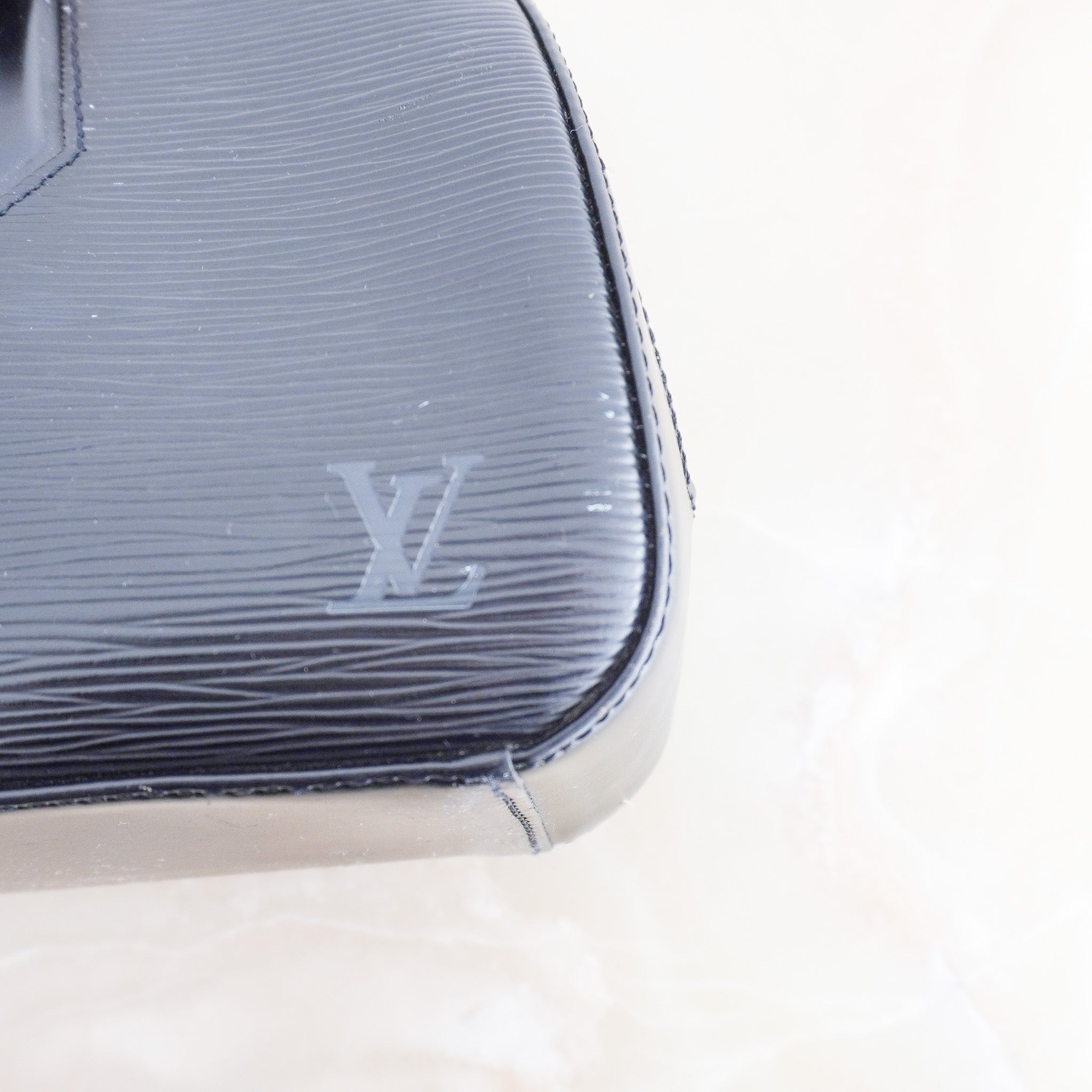 Louis Vuitton Black Epi Jasmine Bag RRP £1050 | Authentic Preloved