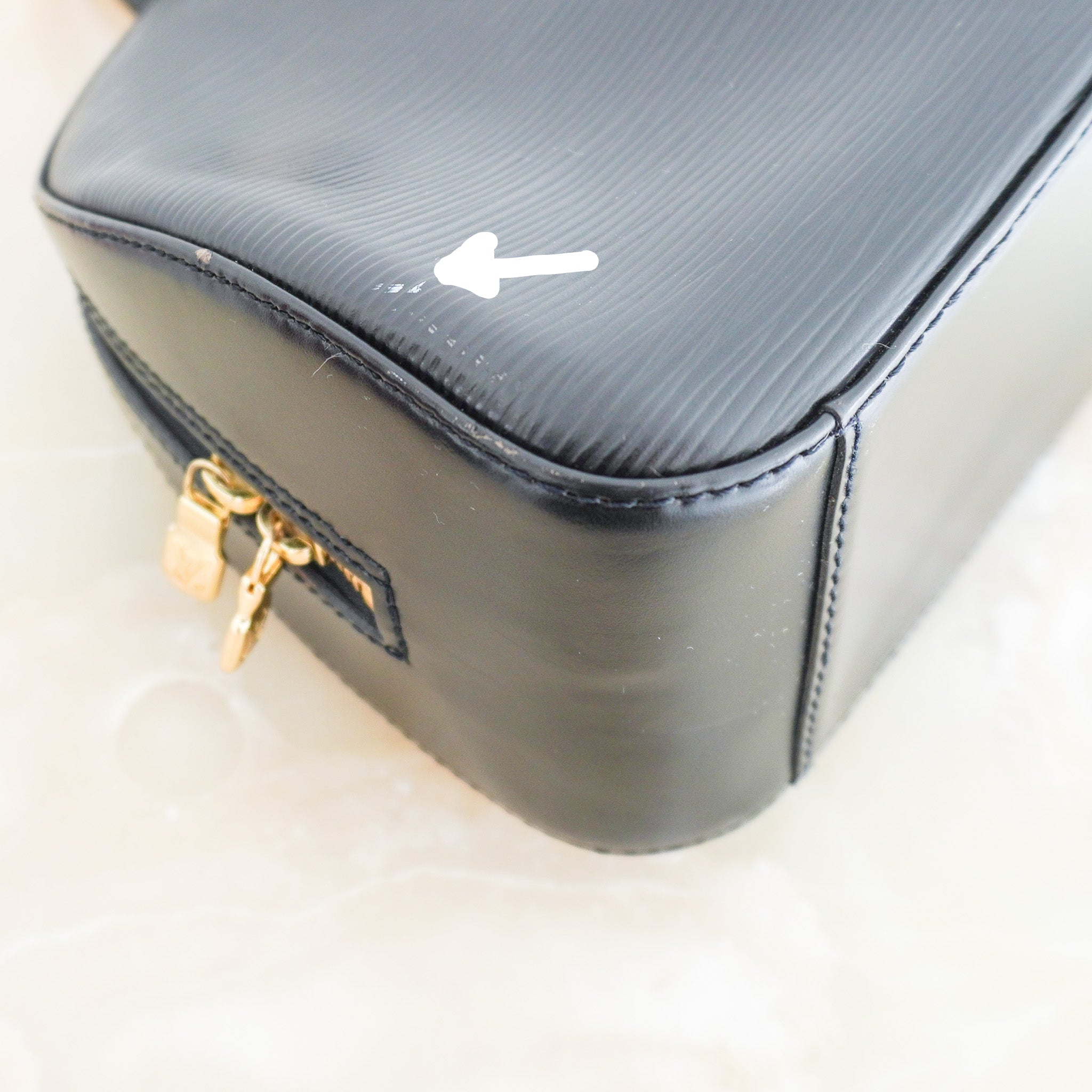 Louis Vuitton Black Epi Jasmine Bag RRP £1050 | Authentic Preloved
