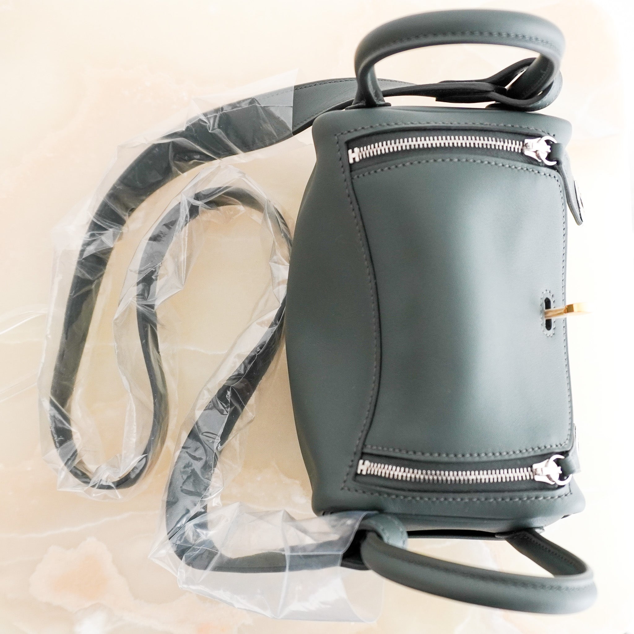 NEW Hermès Mini Lindy Bag in Vert Foncé Leather with Mixed Metal Hardware | Authentic Preloved - Reloved Again