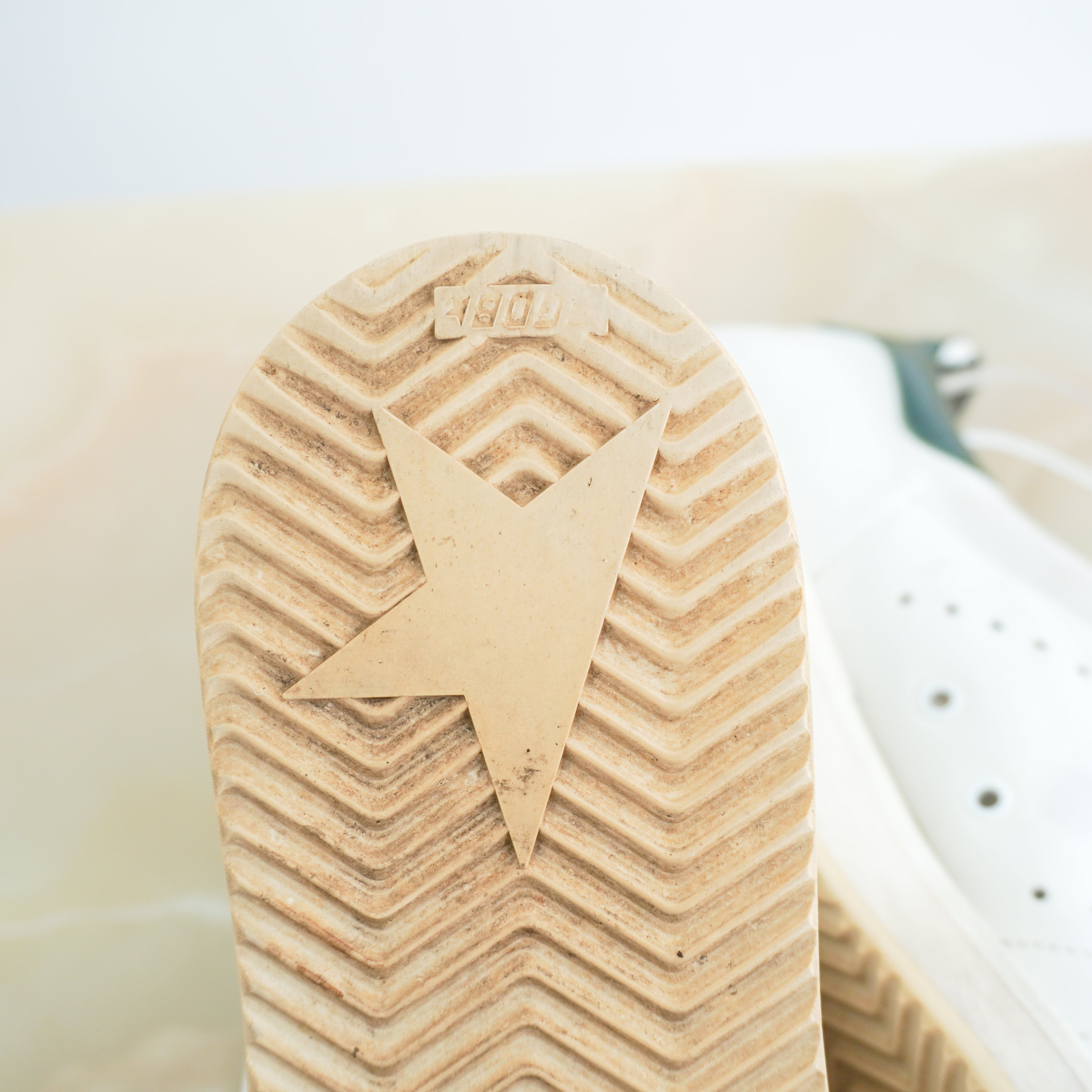 Golden Goose Starter White Leather Trainers Green Glitter Heel RRP £470 | Authentic Preloved