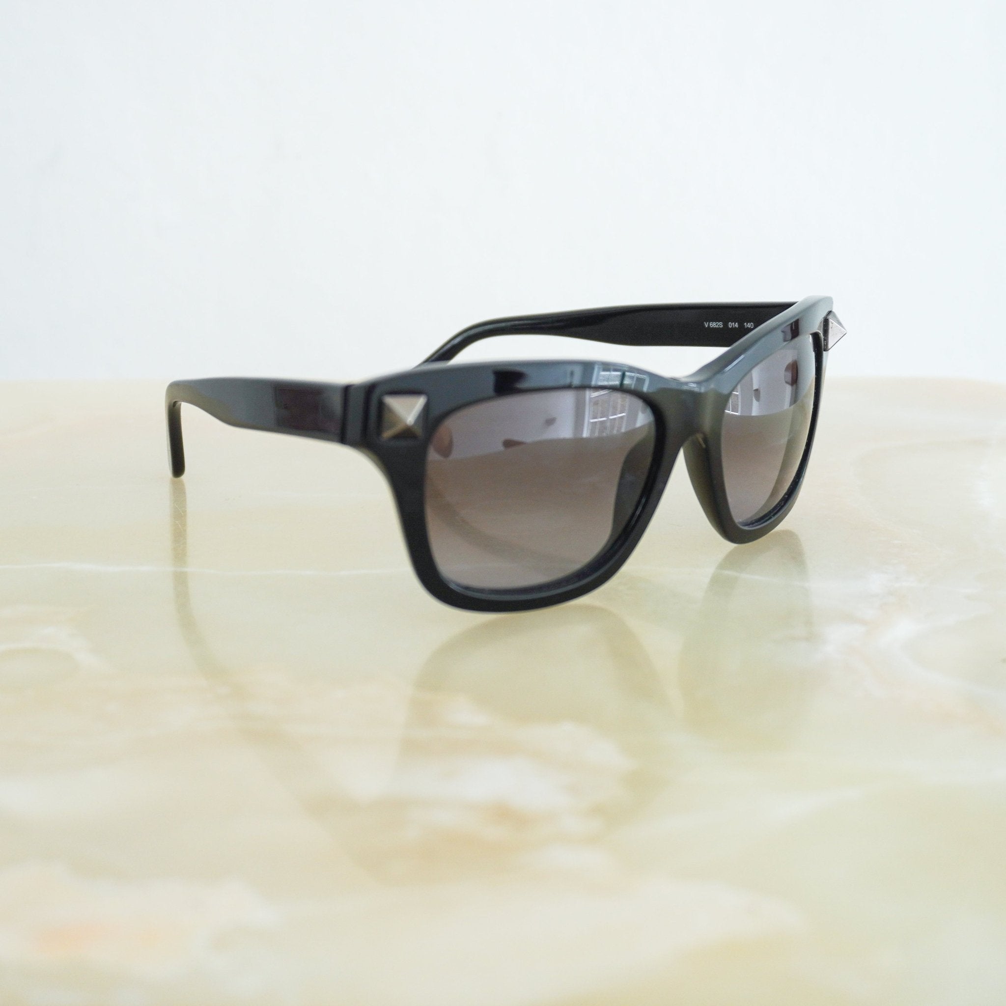 Valentino Rockstud Noir Black Square Sunglasses (RRP £250) | Authentic Preloved FINAL SALE - Reloved Again