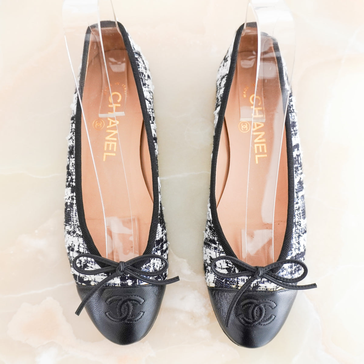 Chanel CC Tweed Ballet Flats in White and Black (RRP £899) | Authentic Preloved