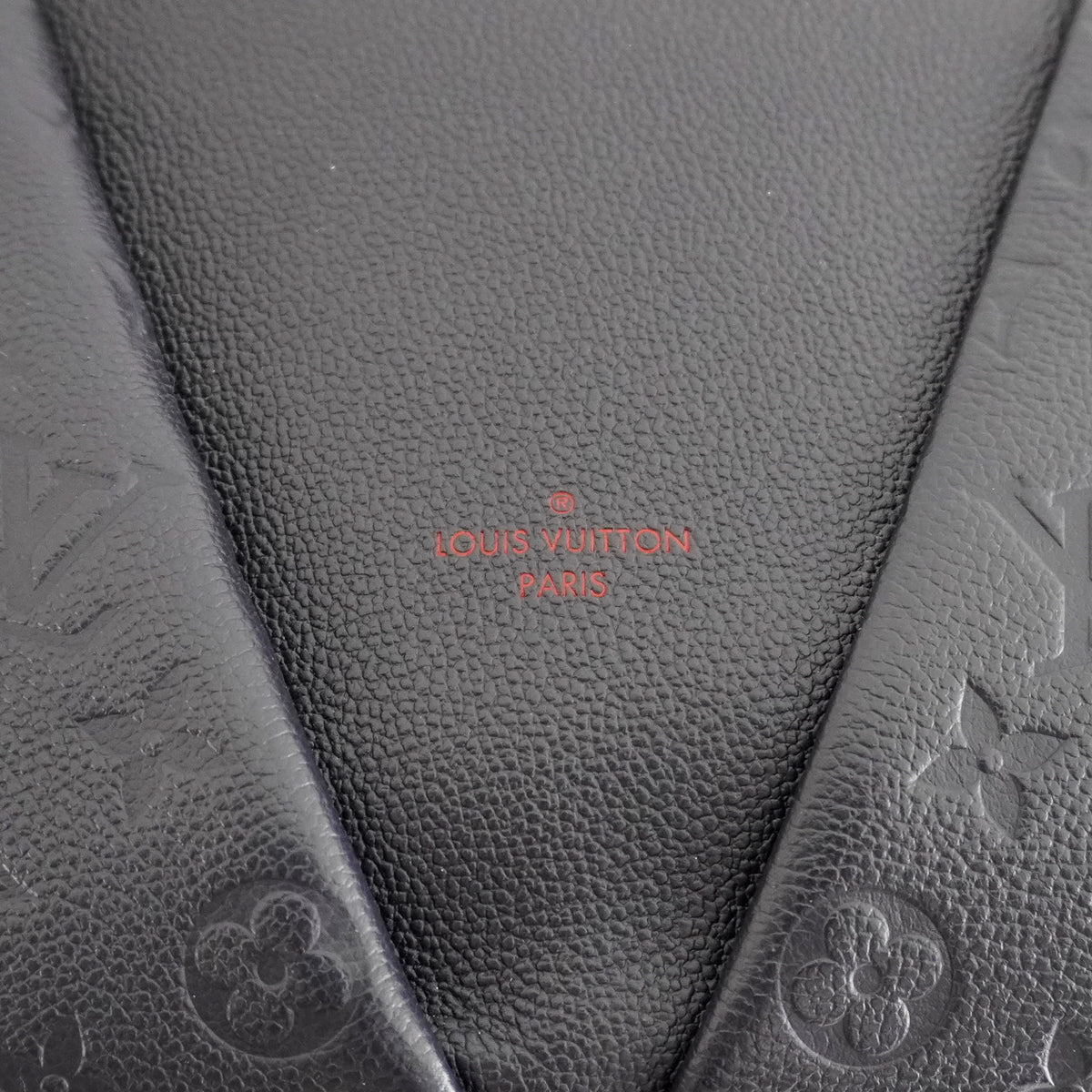 Louis Vuitton Monogram Empreinte V Tote MM in Marine Rouge (RRP £2390) | Authentic Preloved