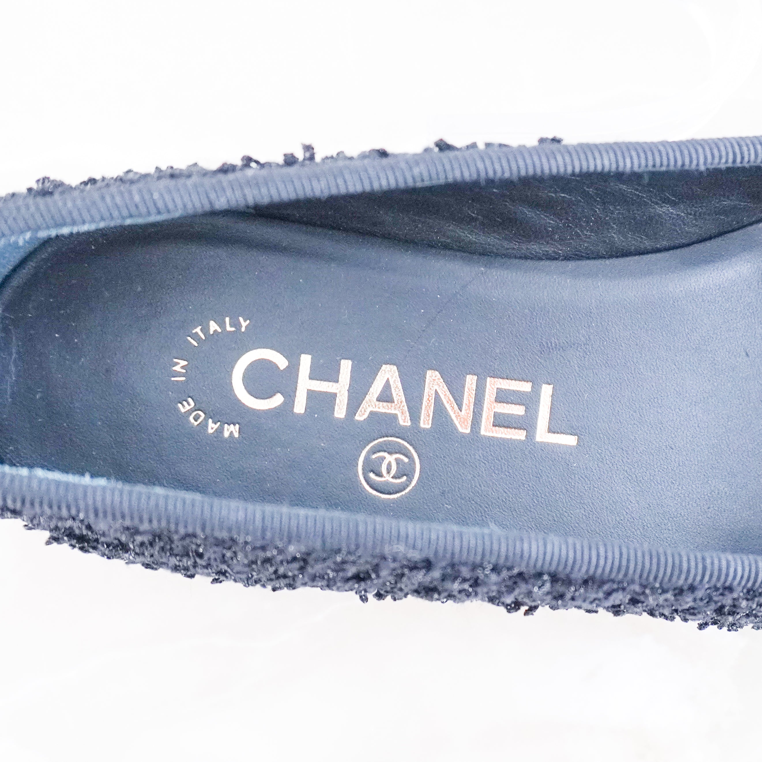 Chanel CC Tweed Ballet Flats in Black (RRP £899) | Authentic Preloved