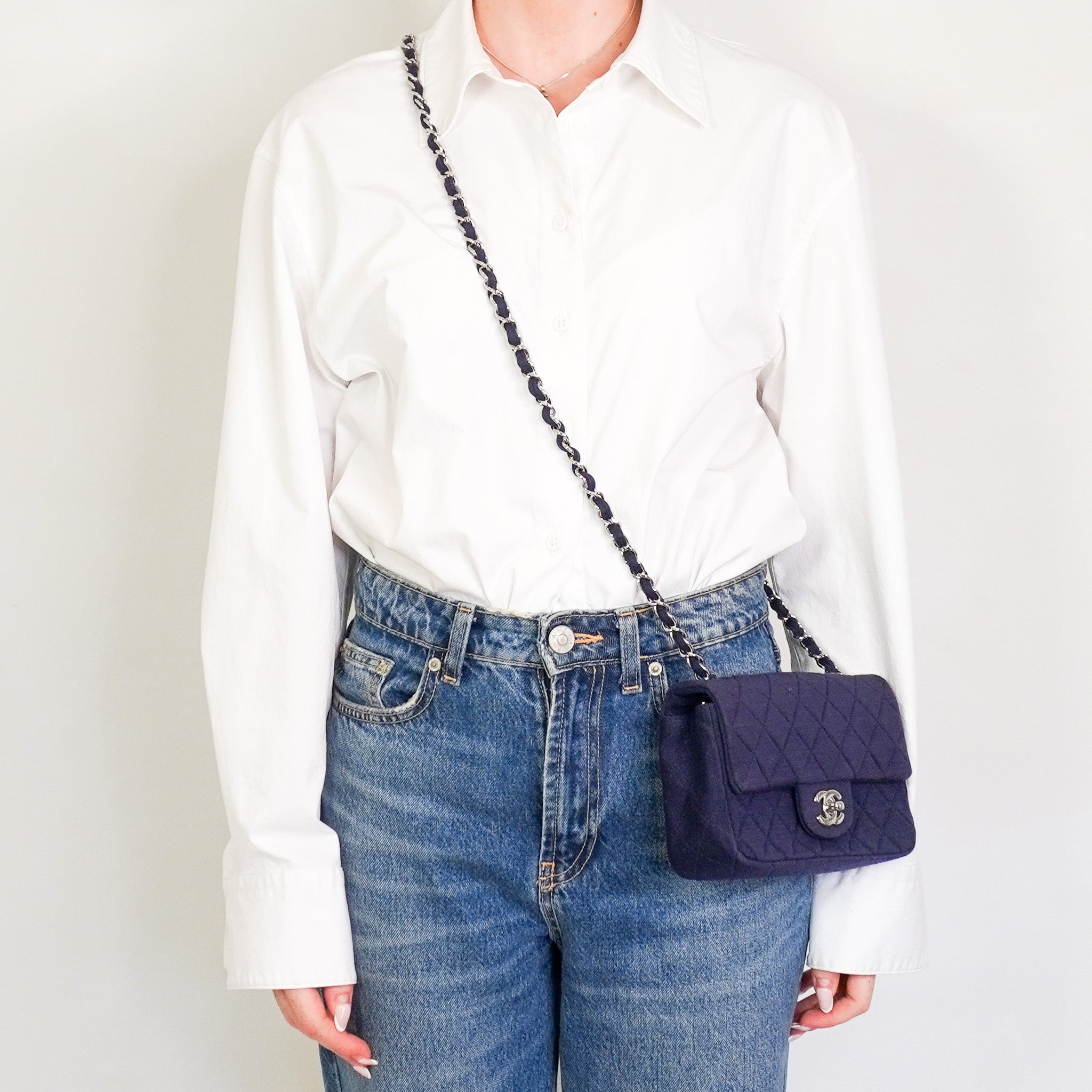 Chanel Small Classic Flapbag in Deep Navy RRP £4000 | Authentic Preloved