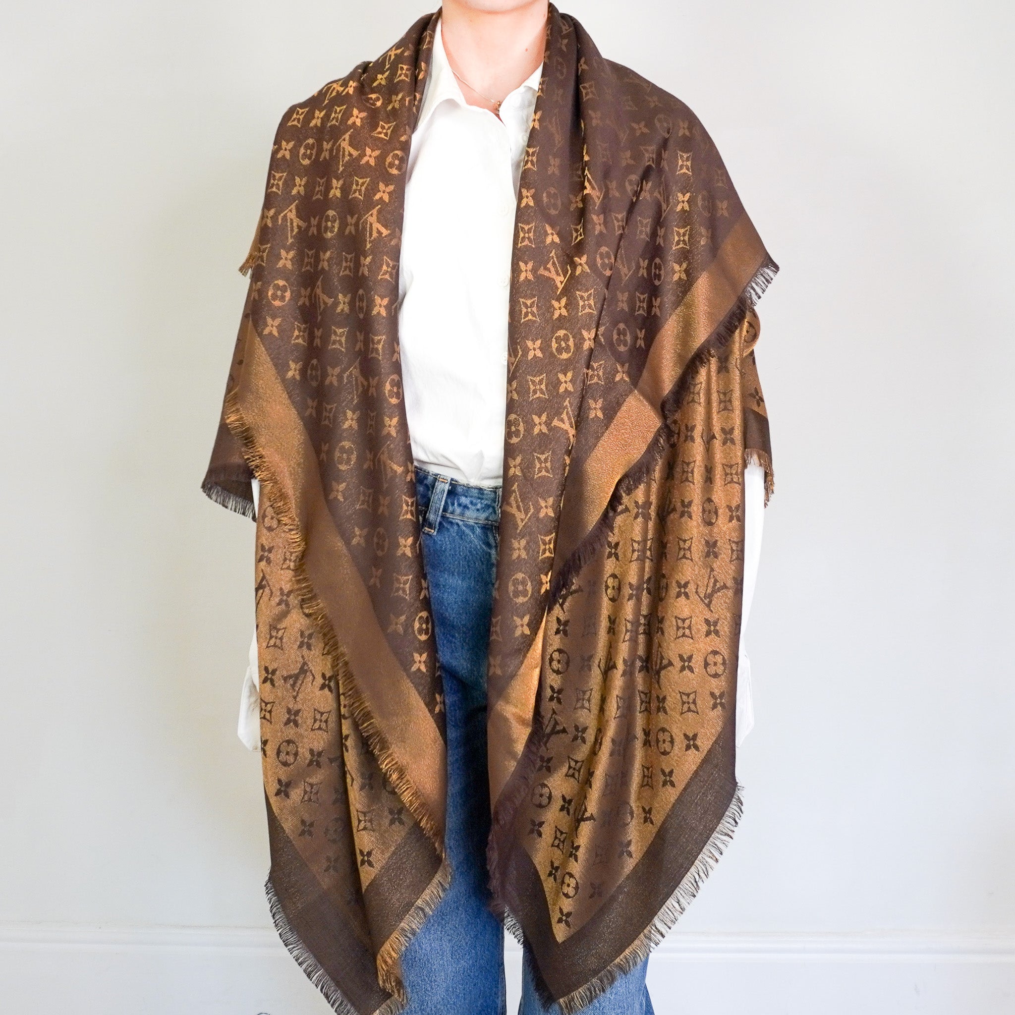 Louis Vuitton Monogram Shine Shawl in Brown RRP £545  | Authentic Preloved
