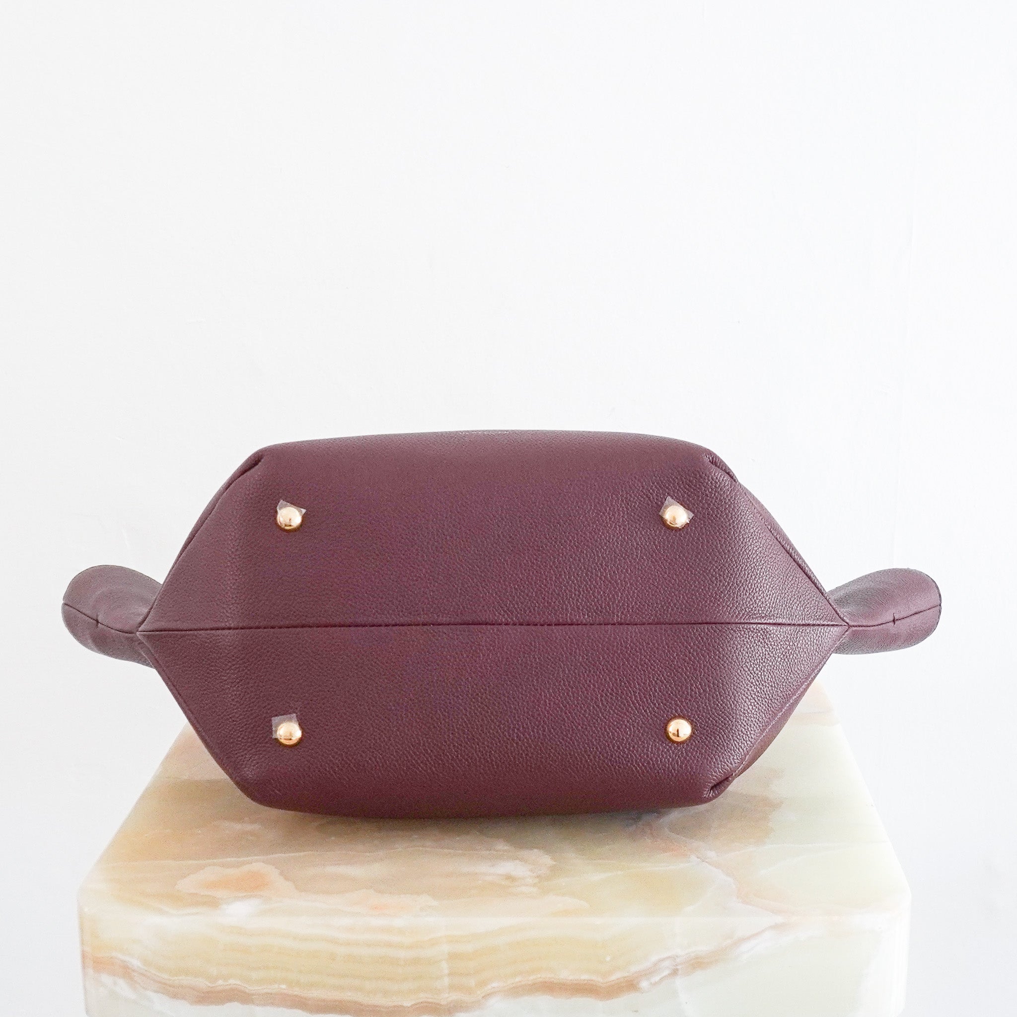 NEW Demellier The Midi New York Bag in Burgundy Grained Leather (RRP £475) | Authentic Preloved - Reloved Again