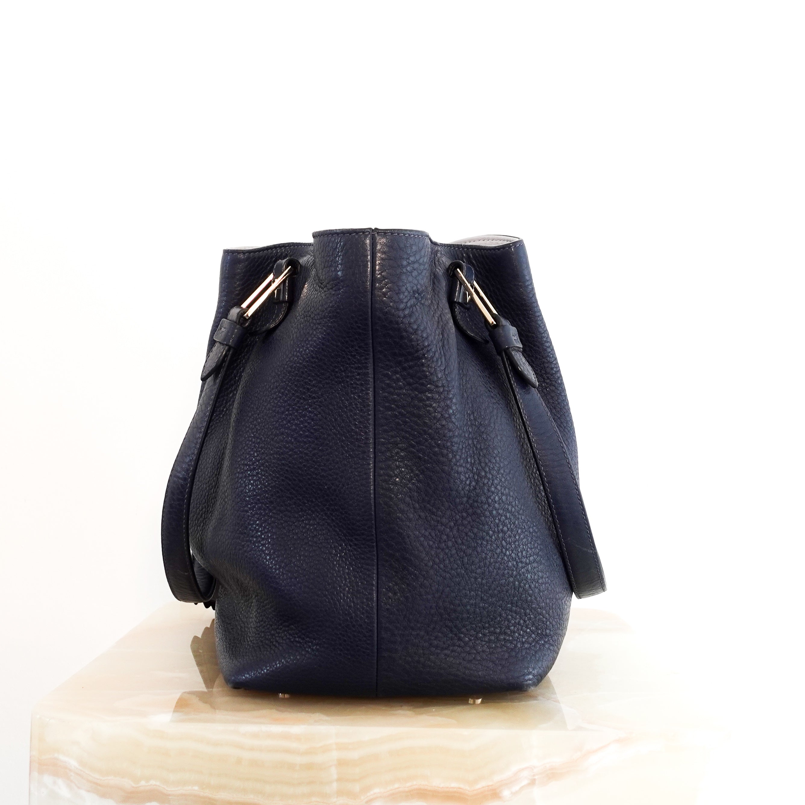 Navy tote bag