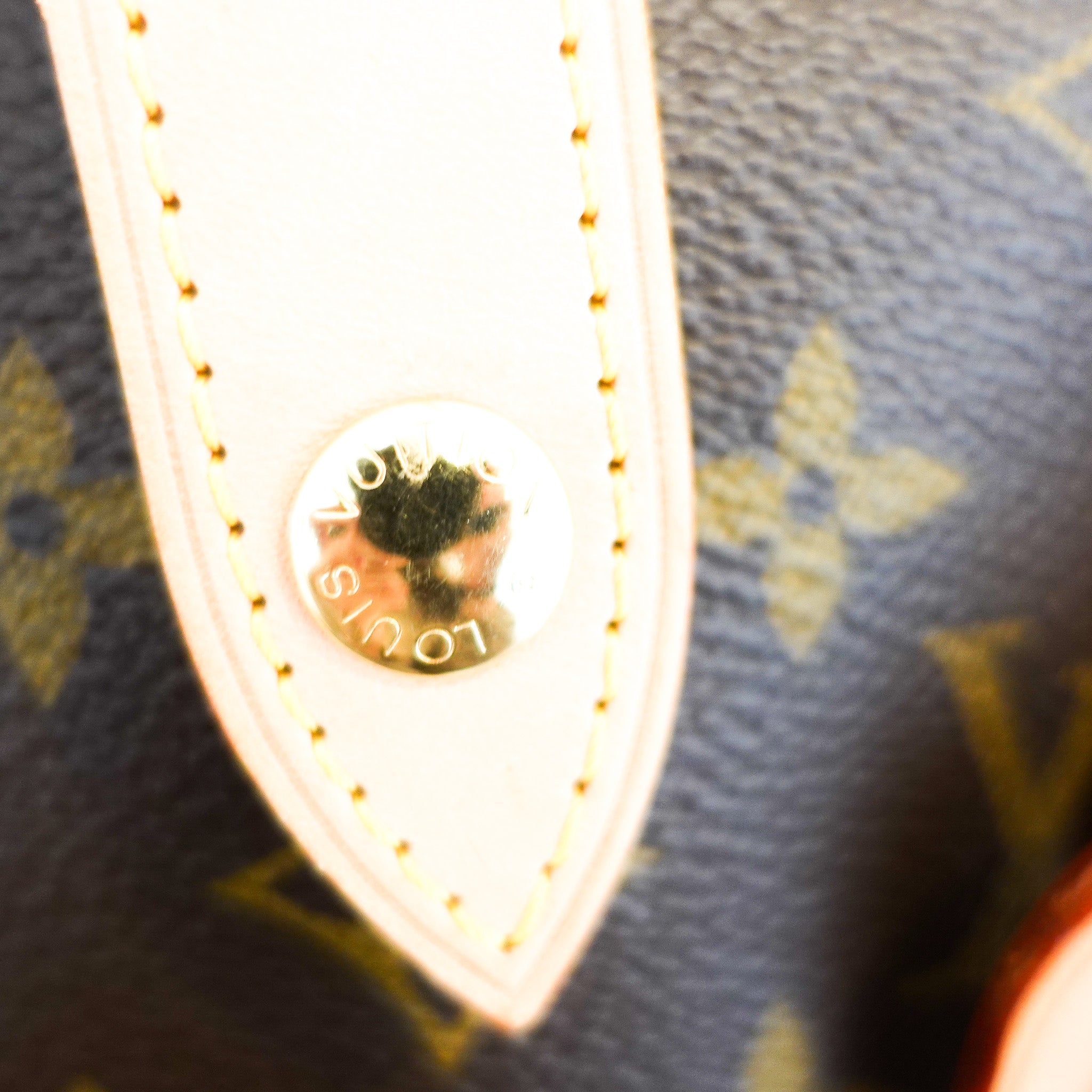 Louis Vuitton Leather Suit Carrier RRP £2,000 | Authentic Preloved - Reloved Again