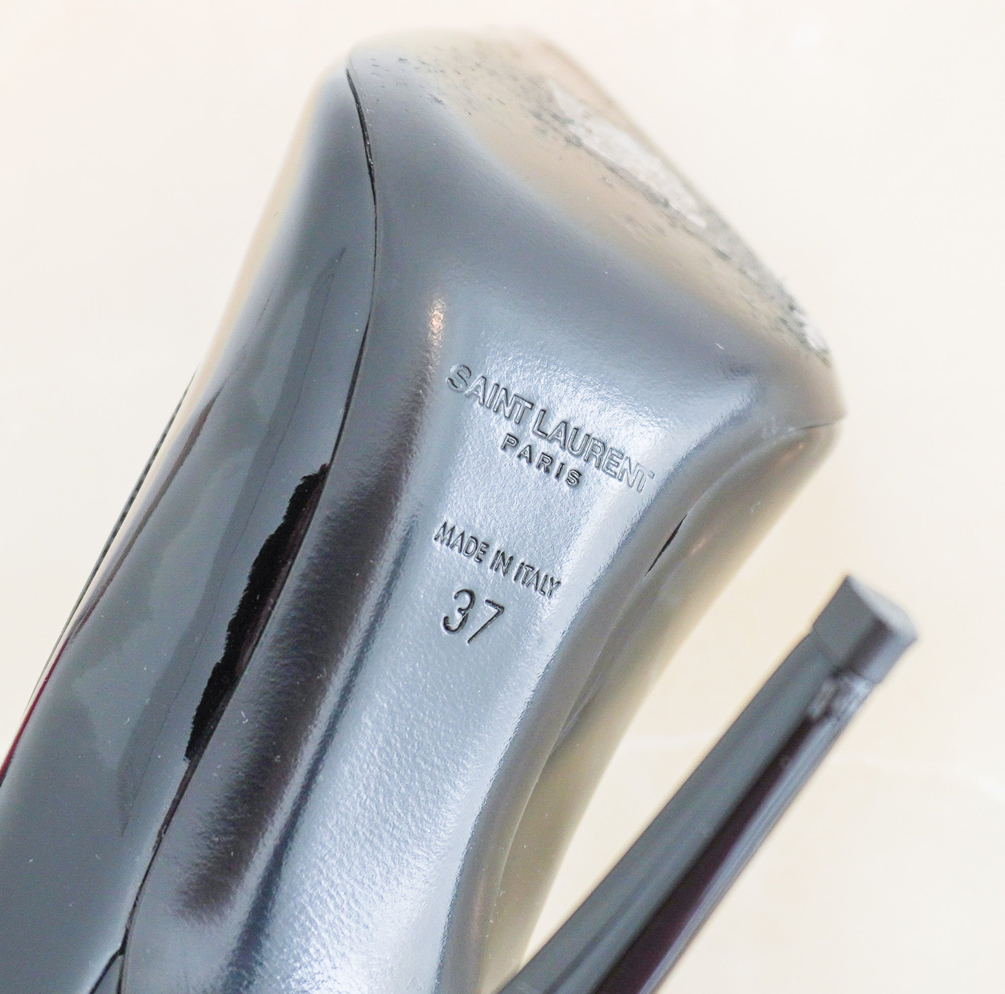 Saint Laurent Paris Black Patent Leather Pumps (RRP £800) | Authentic Preloved - Reloved Again