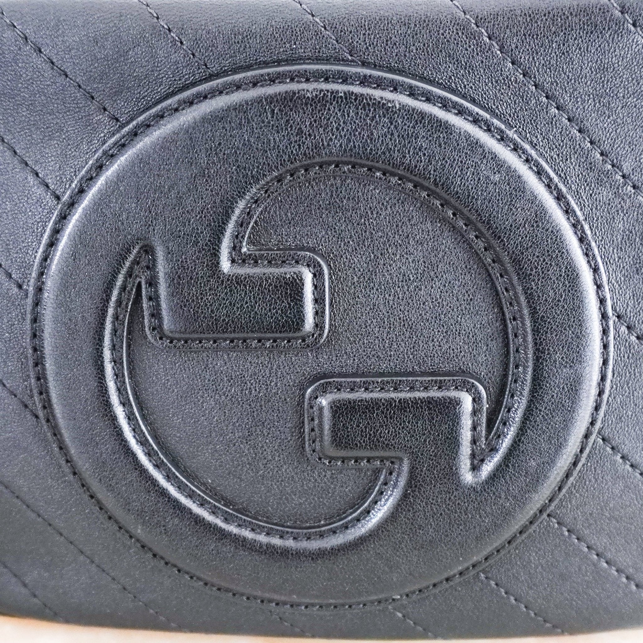 Gucci GG Blondie Camera Bag in black RRP £1360 | Authentic Preloved