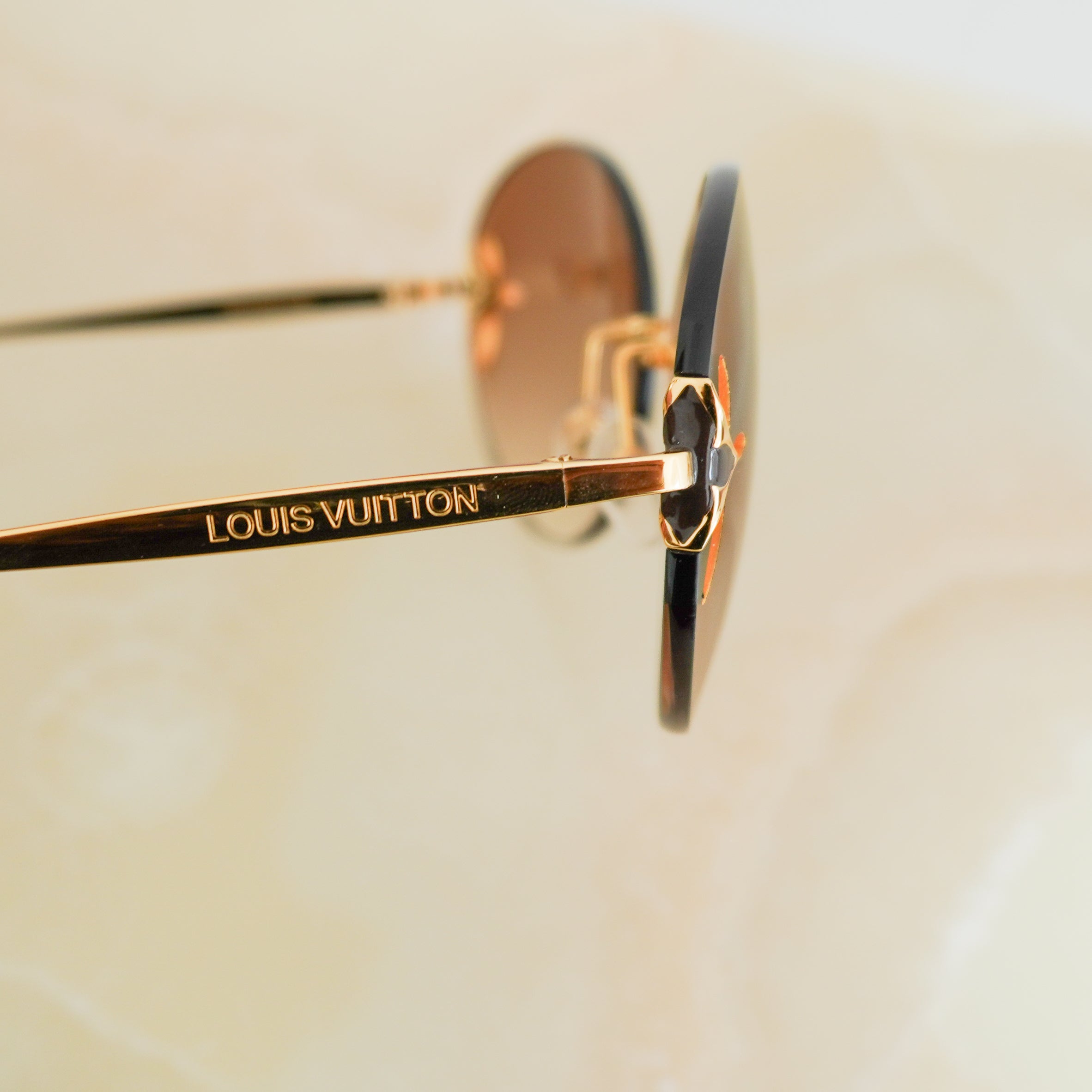 Louis Vuitton Gold Tone Aviator Sunglasses RRP £320 | Authentic Preloved FINAL SALE