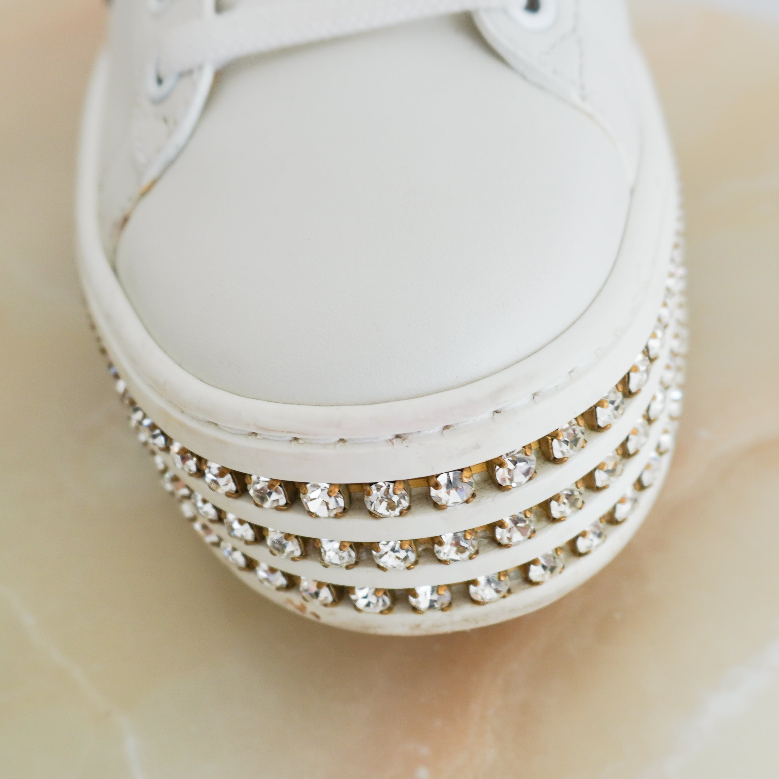 Gucci Ace Crystal Bee Platform Sneakers in White Leather (RRP £700) | Authentic Preloved