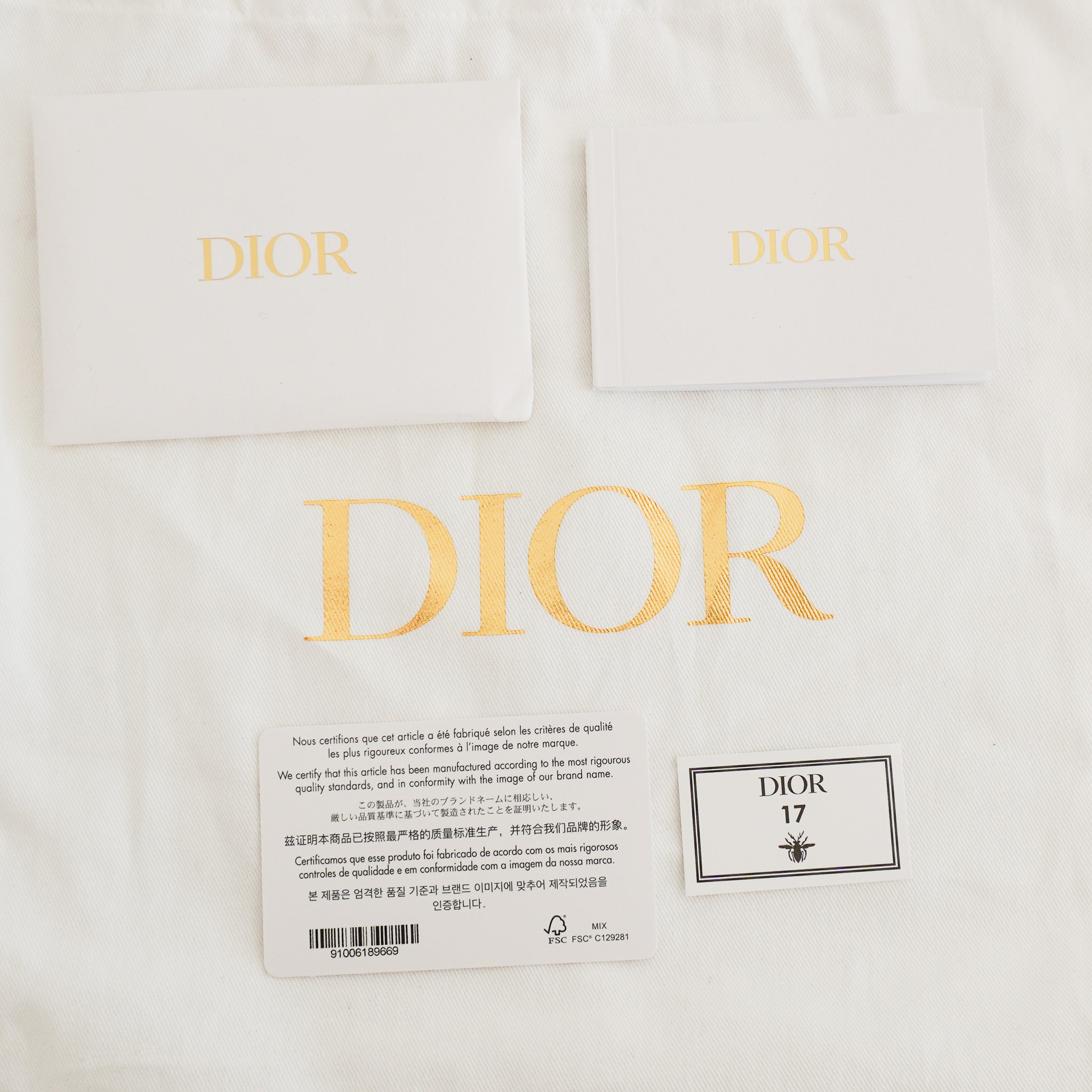 Dior Small 30 Montaigne Avenue Top Handle Bag RRP £3,050 | Authentic Preloved