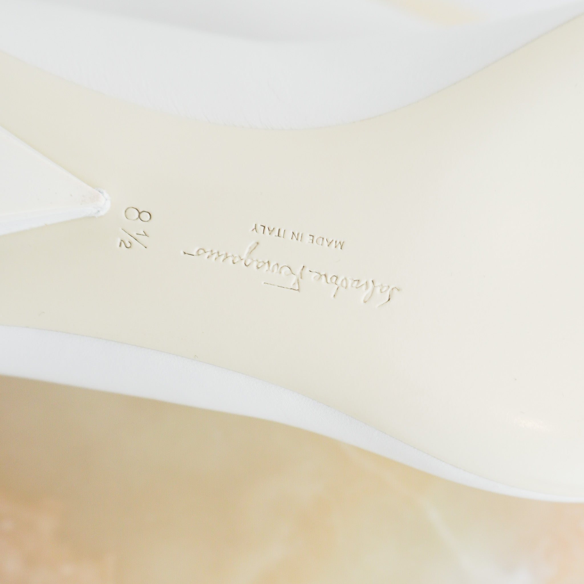 Salvatore Ferragamo White Pumps (RRP £685) | Authentic Preloved