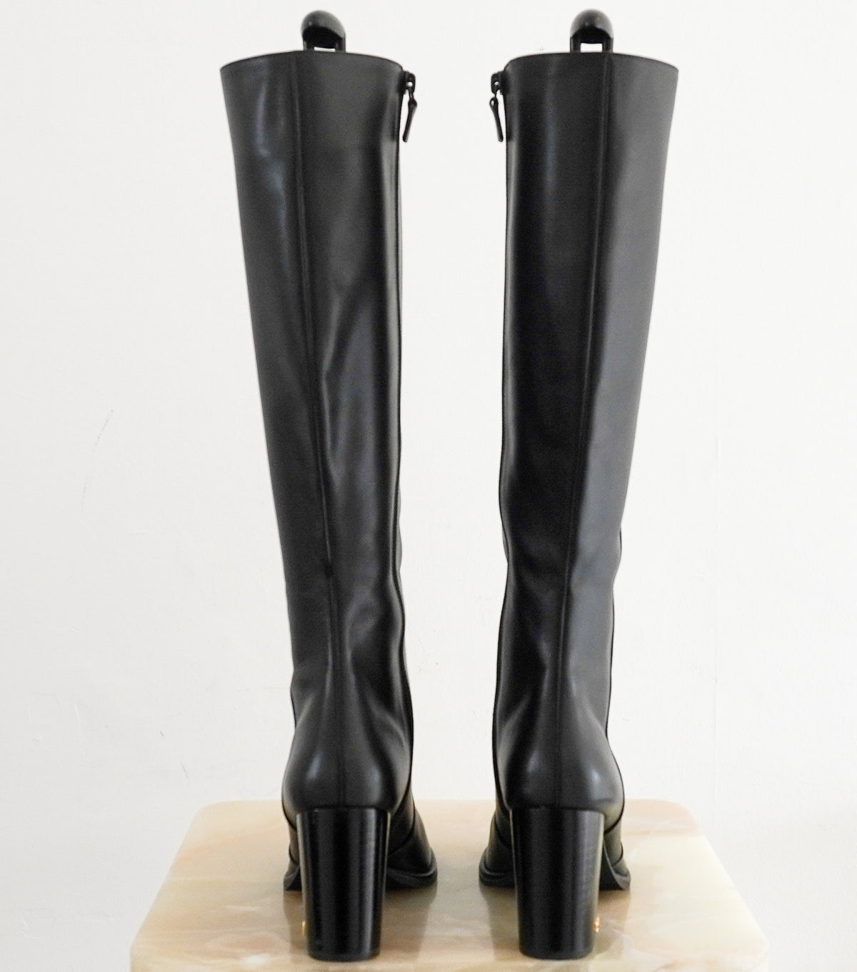 Stuart Weitzman Knee High Leather Boots UK 6 | Authentic Preloved