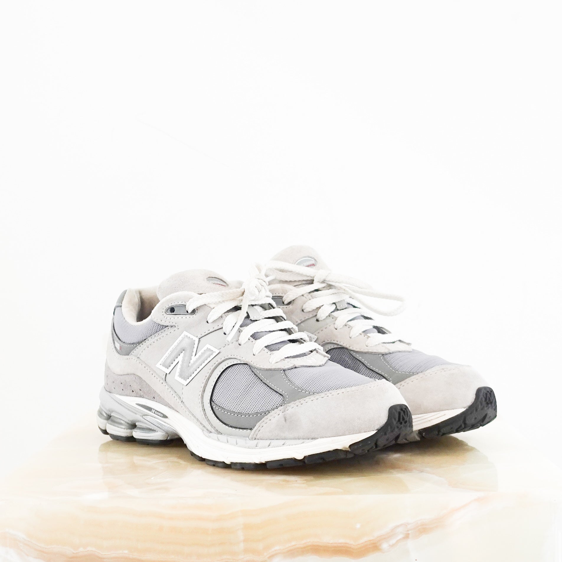 2002R Grey Trainers RRP £130