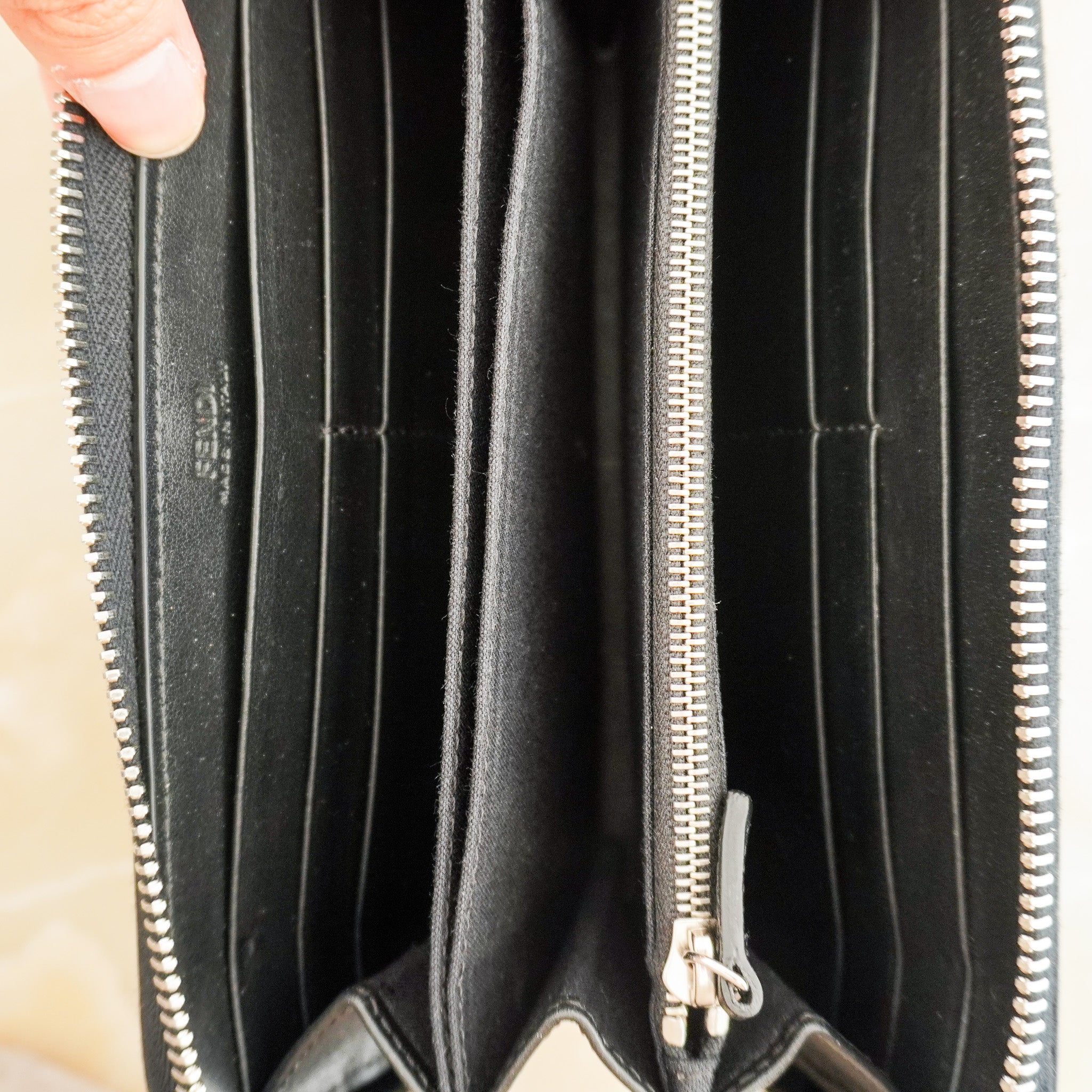 Fendi Monster Eyes Zip Around Wallet in Black | Authentic Preloved