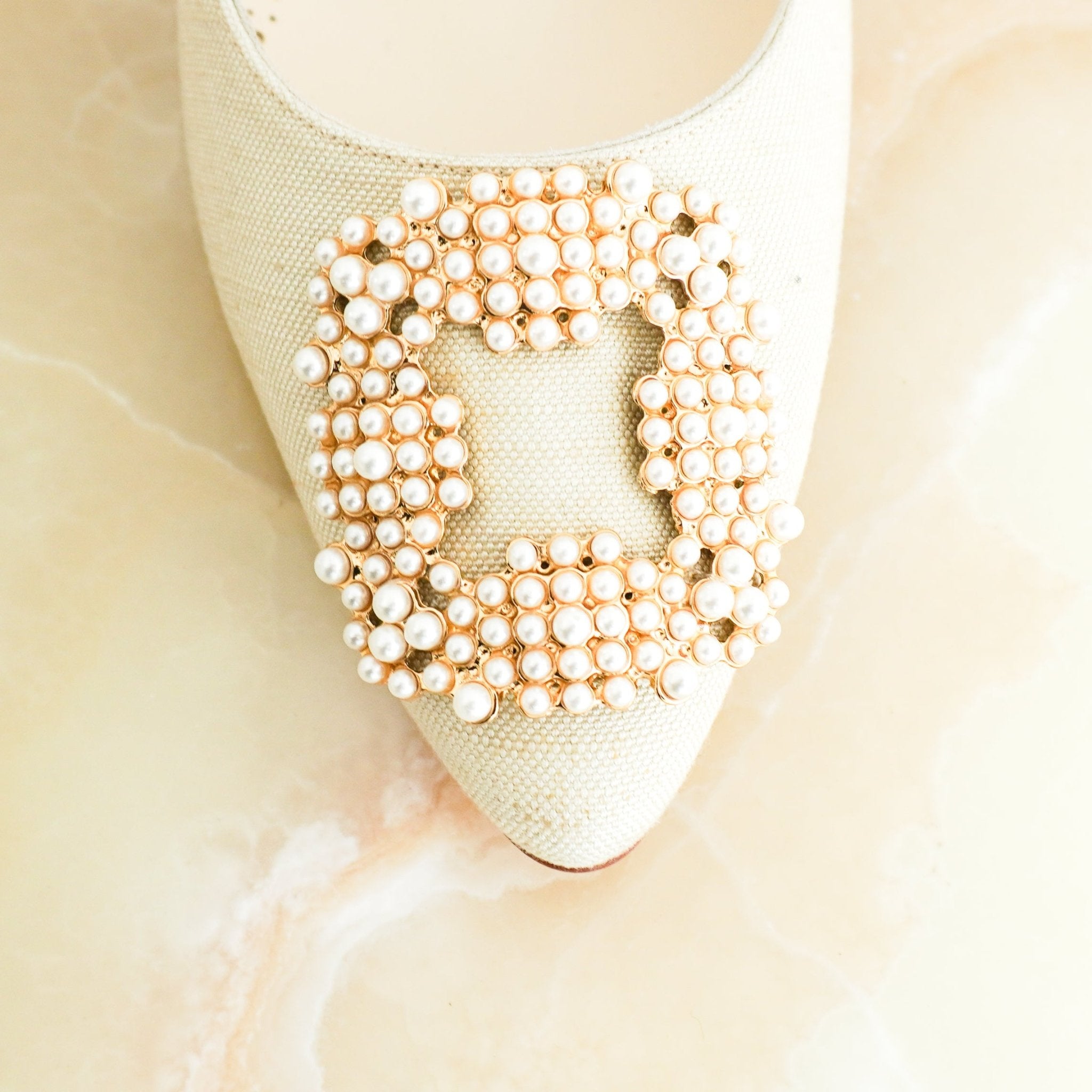 NEW Manolo Blahnik Linen Pearlised Hangisi Pumps RRP £1000 | Authentic Preloved - Reloved Again