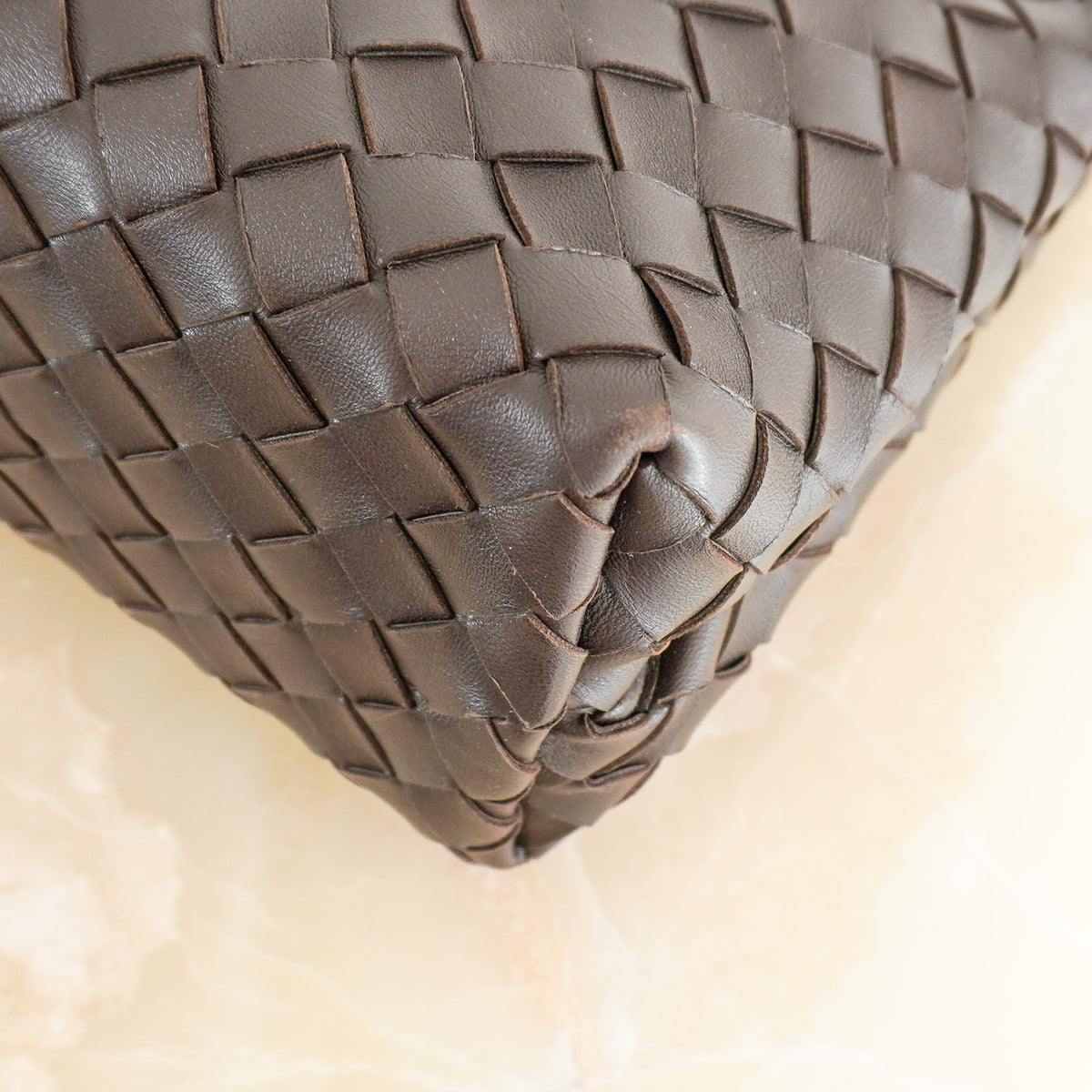 Bottega Veneta Small Andiamo Bag in Fondant (RRP £3650) | Authentic Preloved