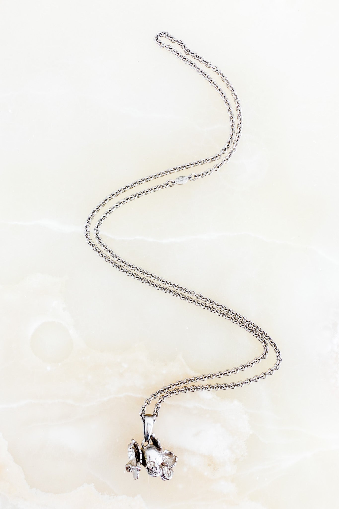 Alexander McQueen Skull necklace RRP £245