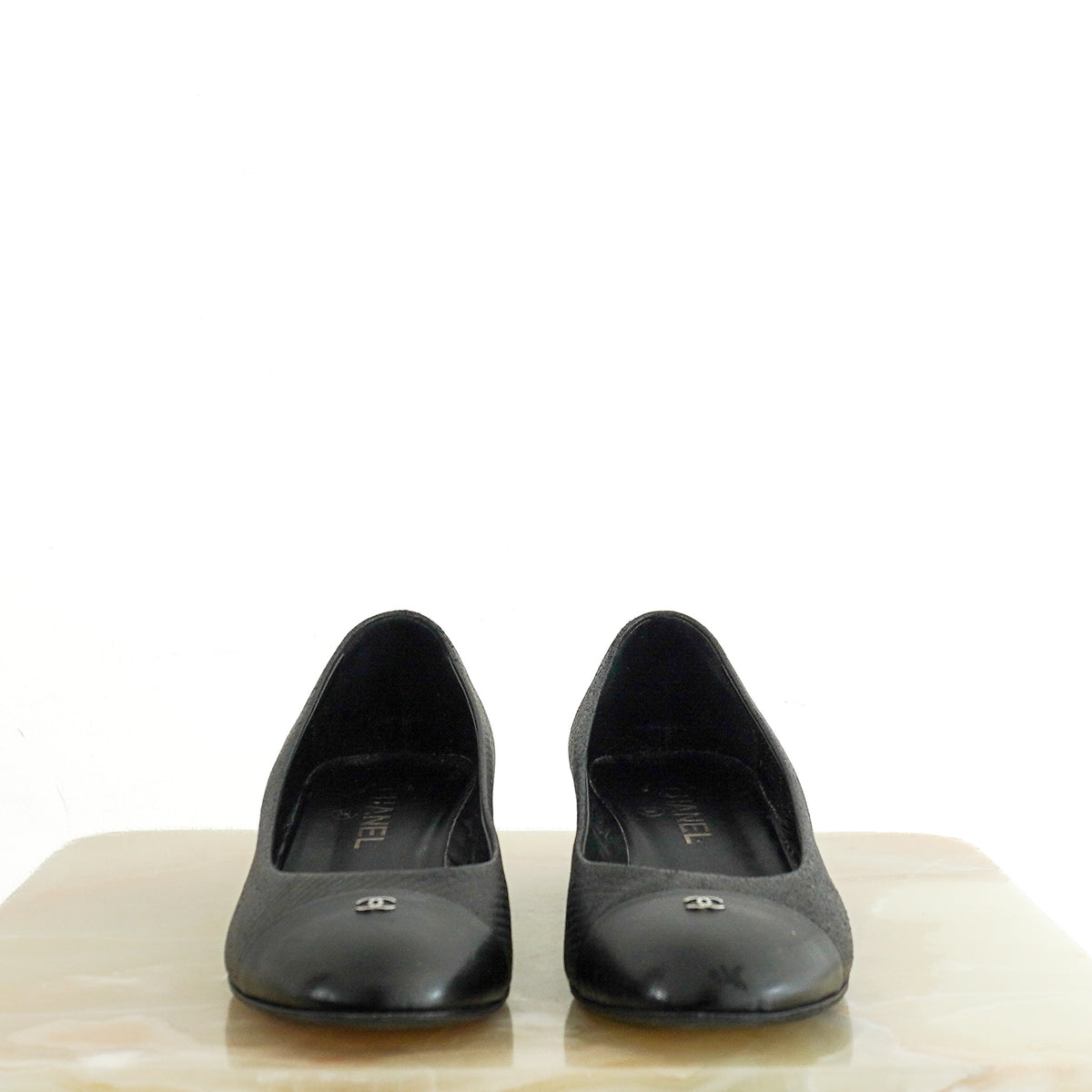 Chanel CC Cap-Toe Block Heel Pumps EU 40 (RRP £1000) | Authentic Preloved