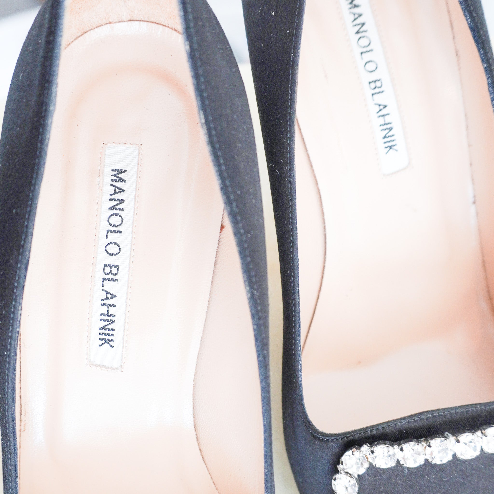 Manolo Blahnik Satin Hangisi RRP £1100 | Authentic Preloved