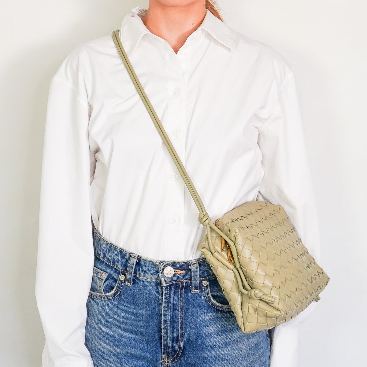 Bottega Veneta Loop Camera Bag in Travertine (RRP£2150) | Authentic Preloved