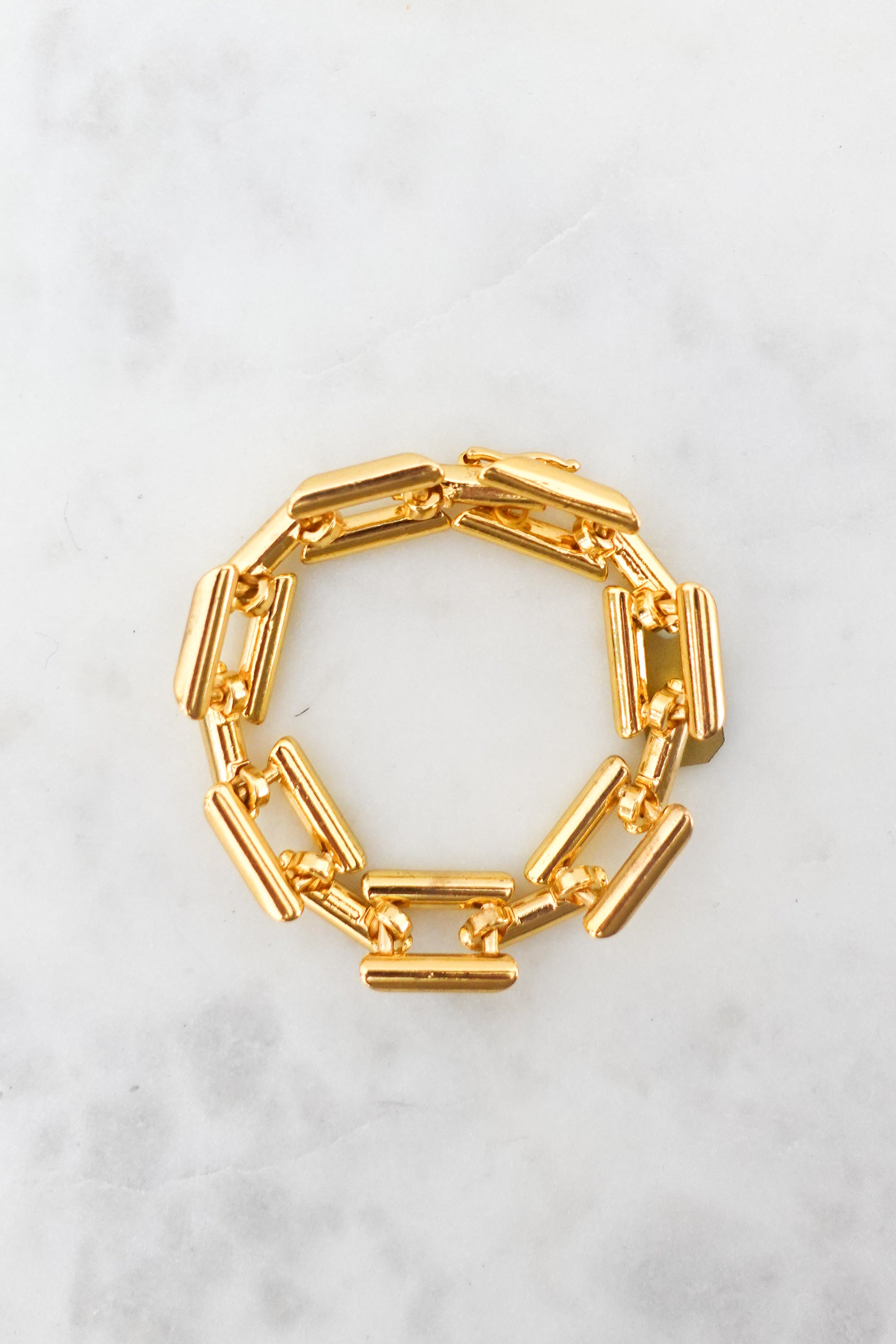 Oblong link gold plated bracelet