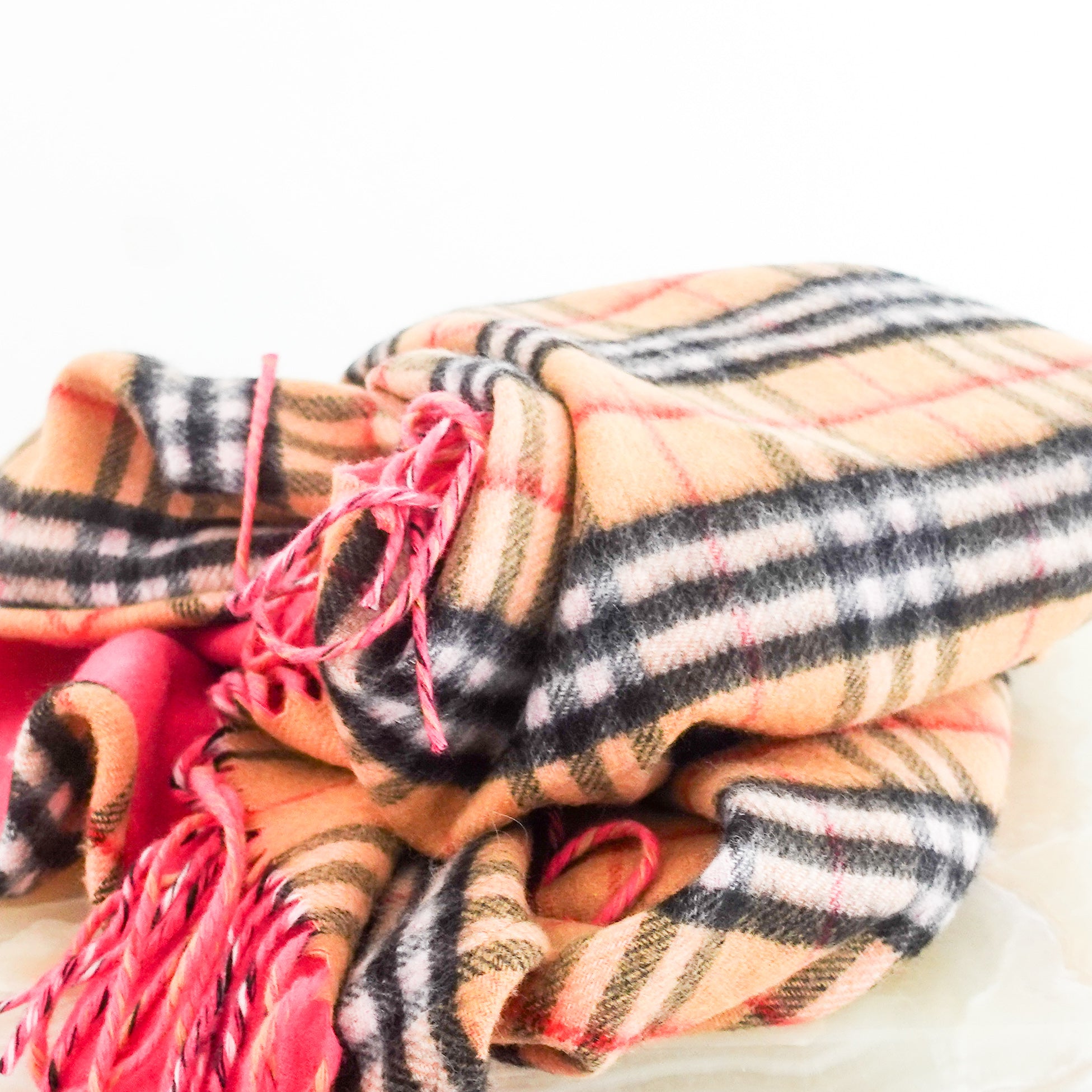 Cashmere Nova check and pink scarf