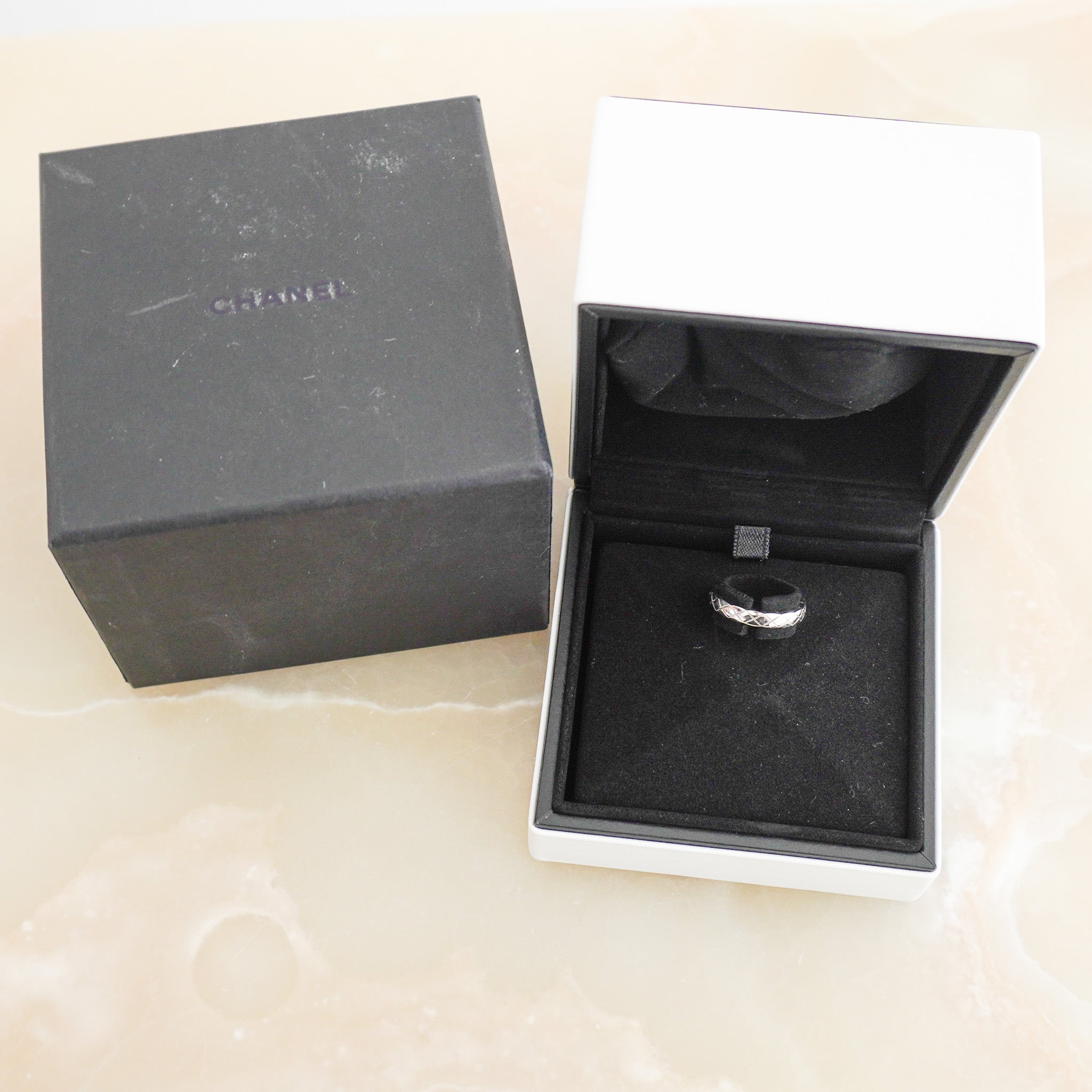 Chanel Coco Crush Small 18k White Gold Ring RRP £2650| Authentic Preloved - Reloved Again