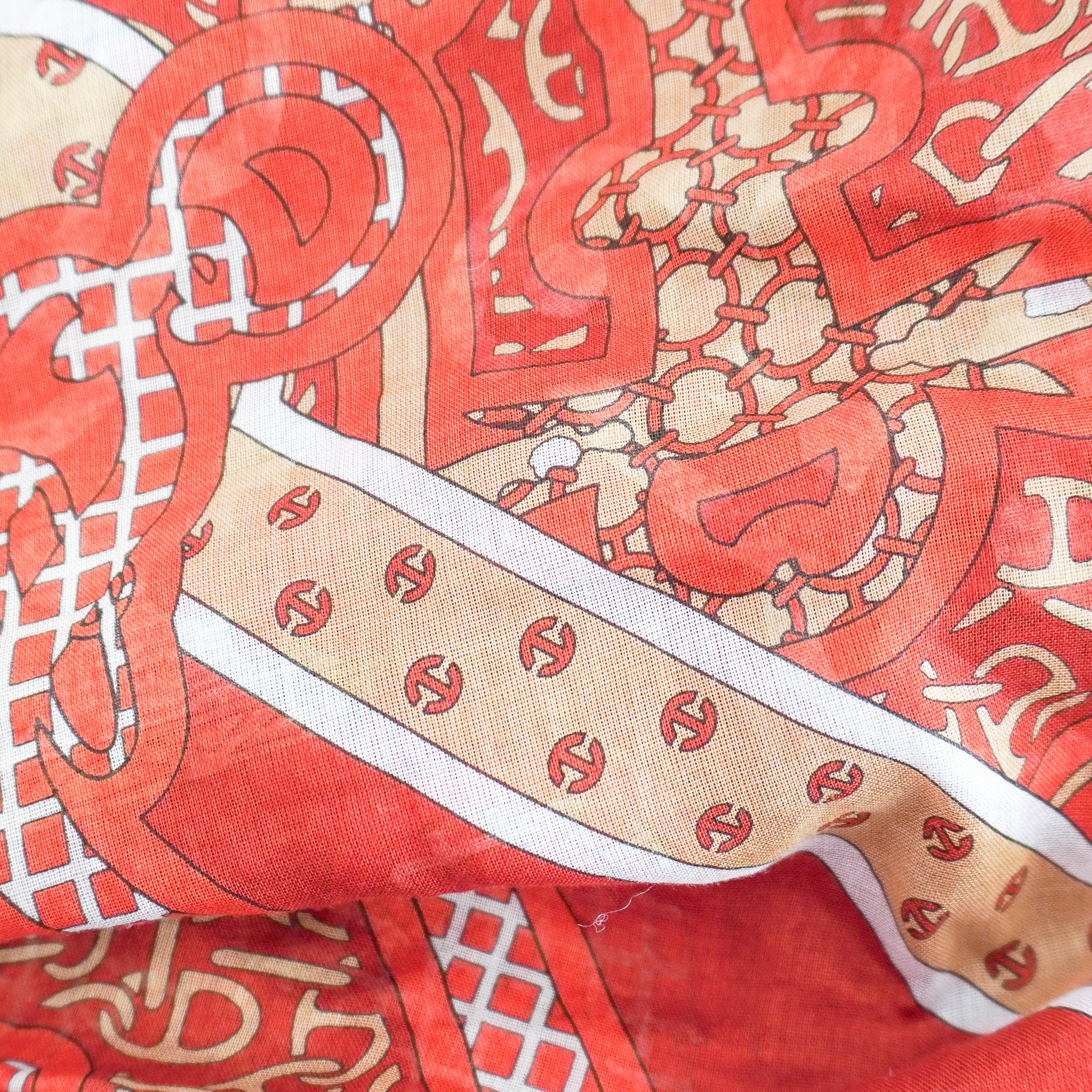 Hermès Printed Cotton Kaftan in Rouge (RRP £350) | Authentic Preloved