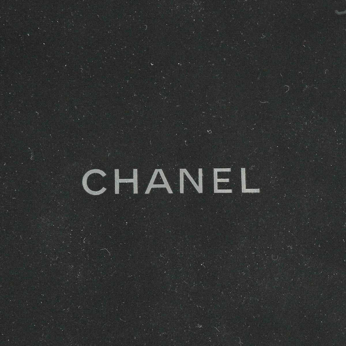 Metal CC Short Chain Necklace Gold | FINAL SALE - Reloved Again