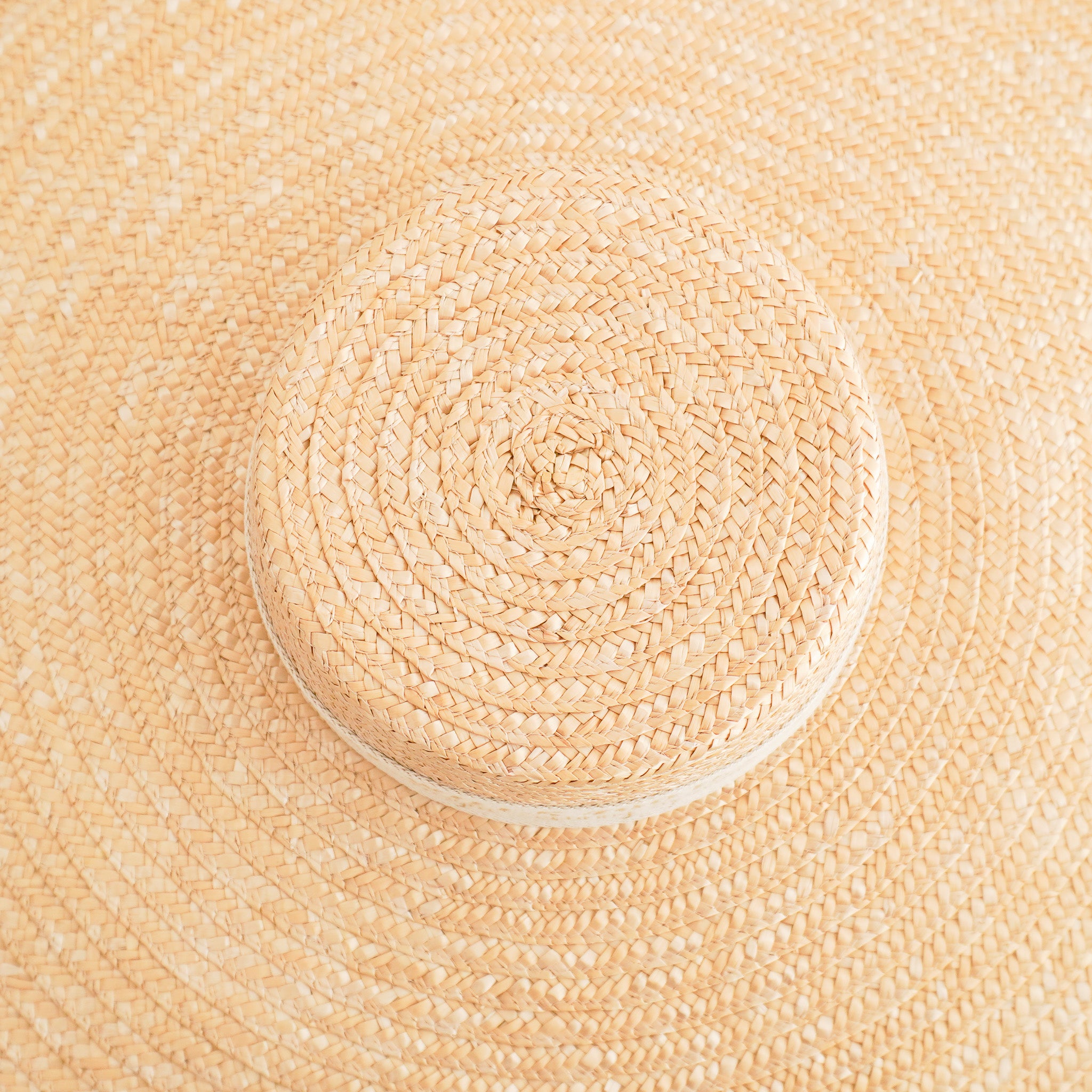 Off White Straw Wide Brim Boater Hat RRP £175 | Authentic Preloved FINAL SALE
