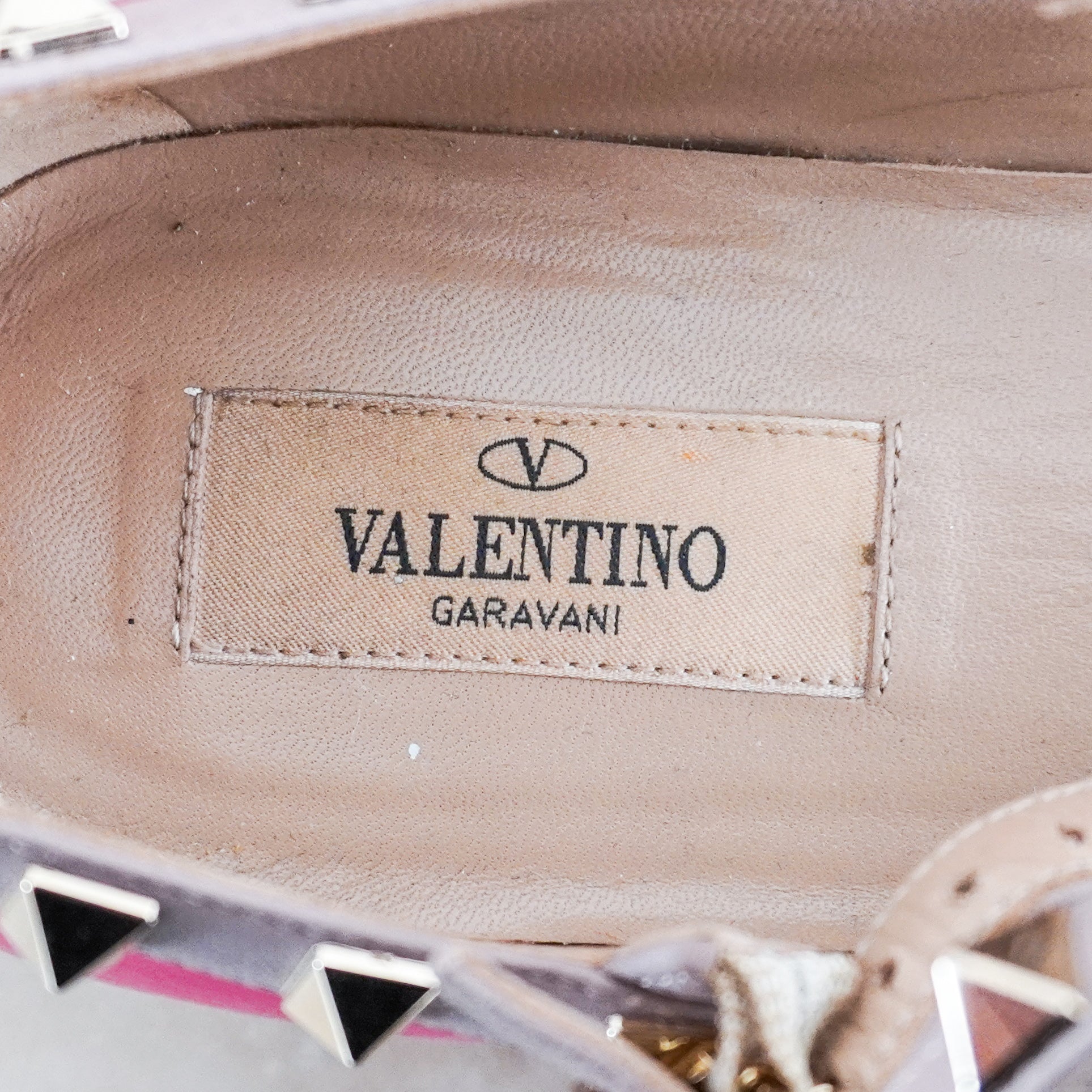 Valentino Rockstud Flats in Deep Fuxia RRP £585 | Authentic Preloved - Reloved Again