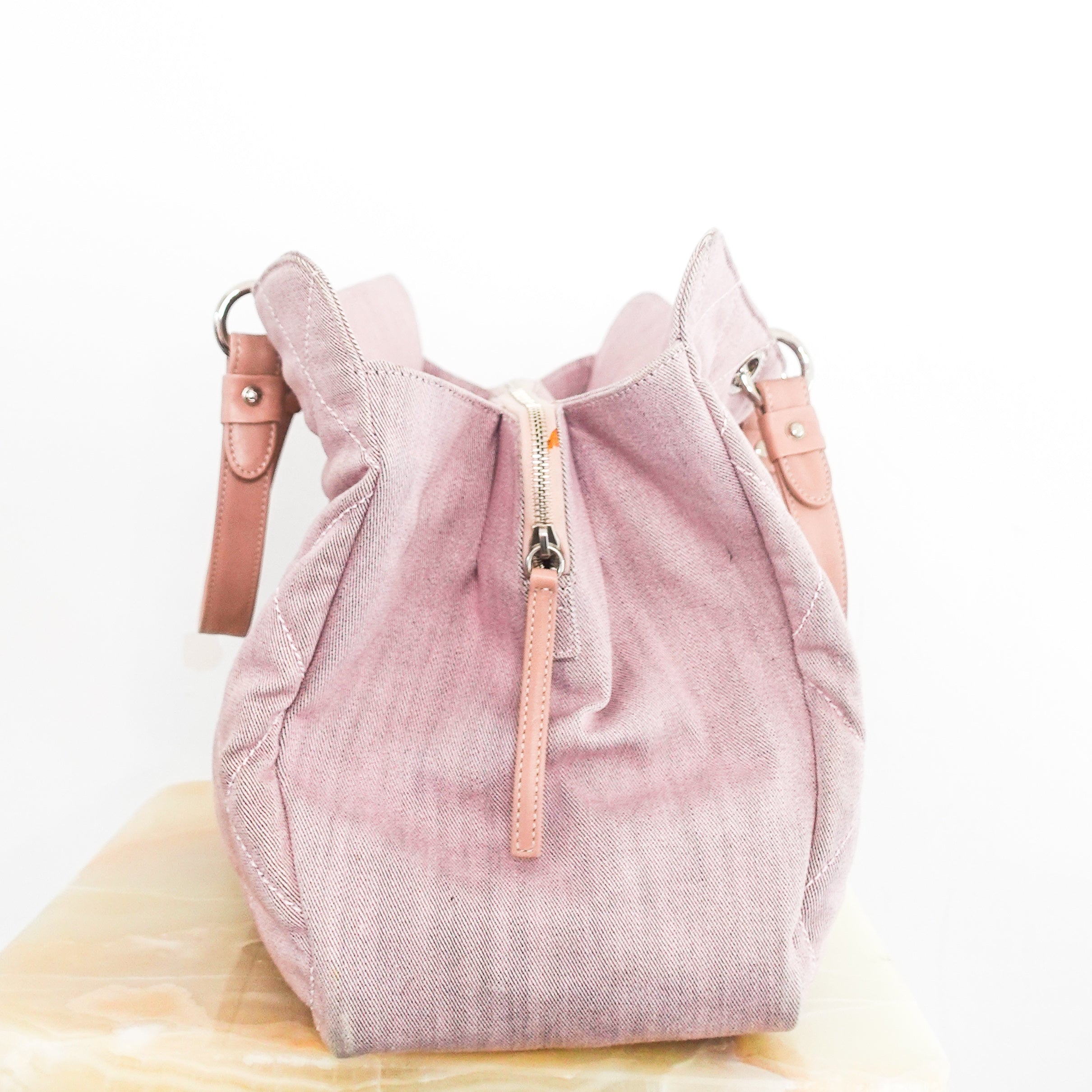 Mauve oversized quilted tote bag