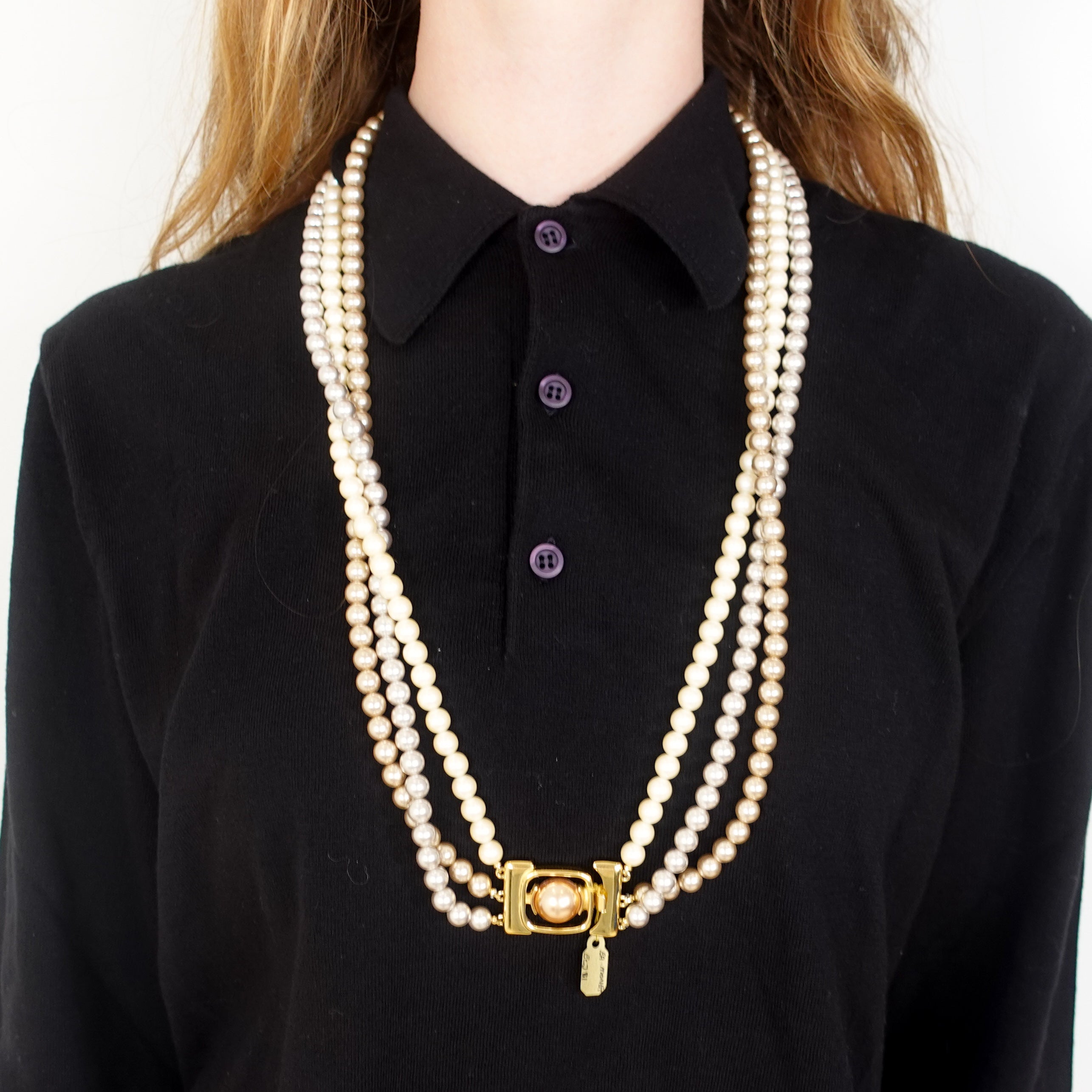 Triple pearl row necklace